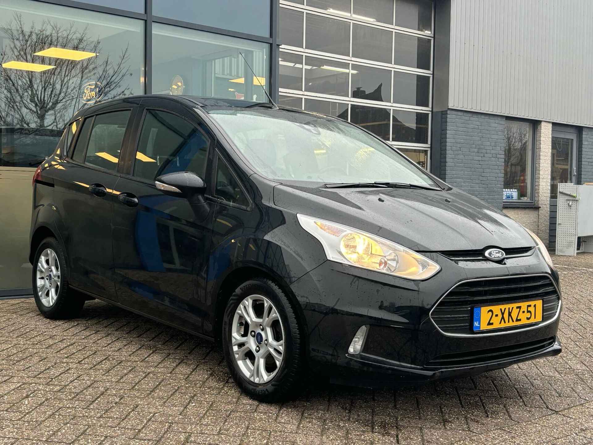 Ford B-Max 1.6 TI-VCT Style 105PK Automaat NIEUWE DISTRIBUTIERIEM! Navi Stoelverwarming Voorruitverwarming Climate Parkeersensoren *Dealer Onderhouden - 4/20