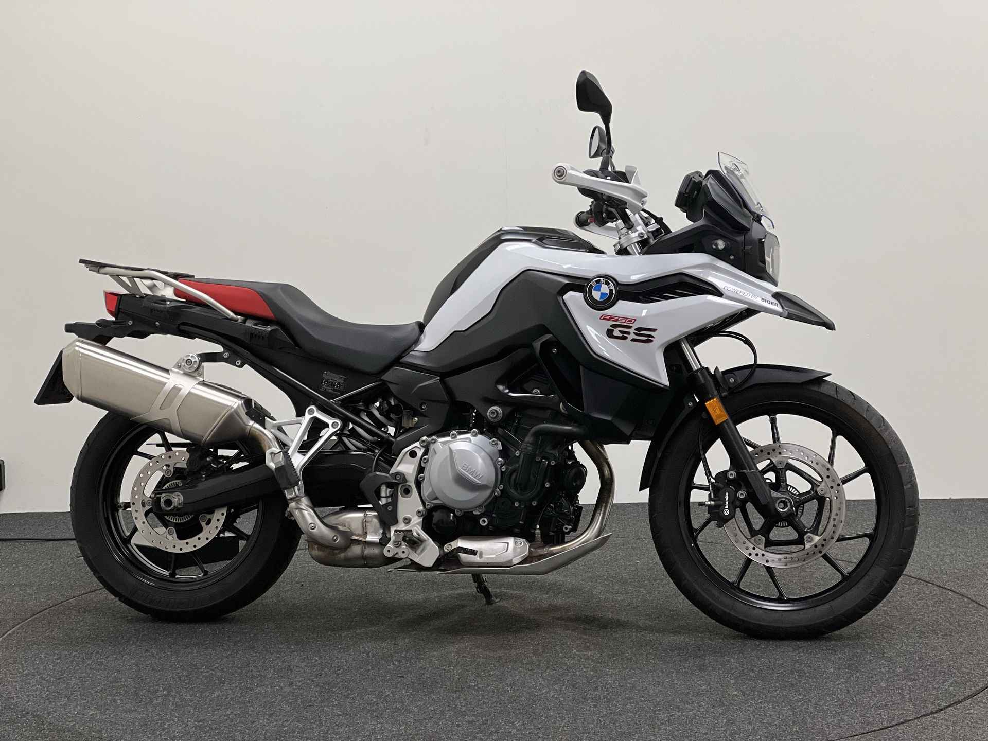 BMW F 750 GS speciaal verlaagd 6 cm , mooie pakketten !! - 2/16