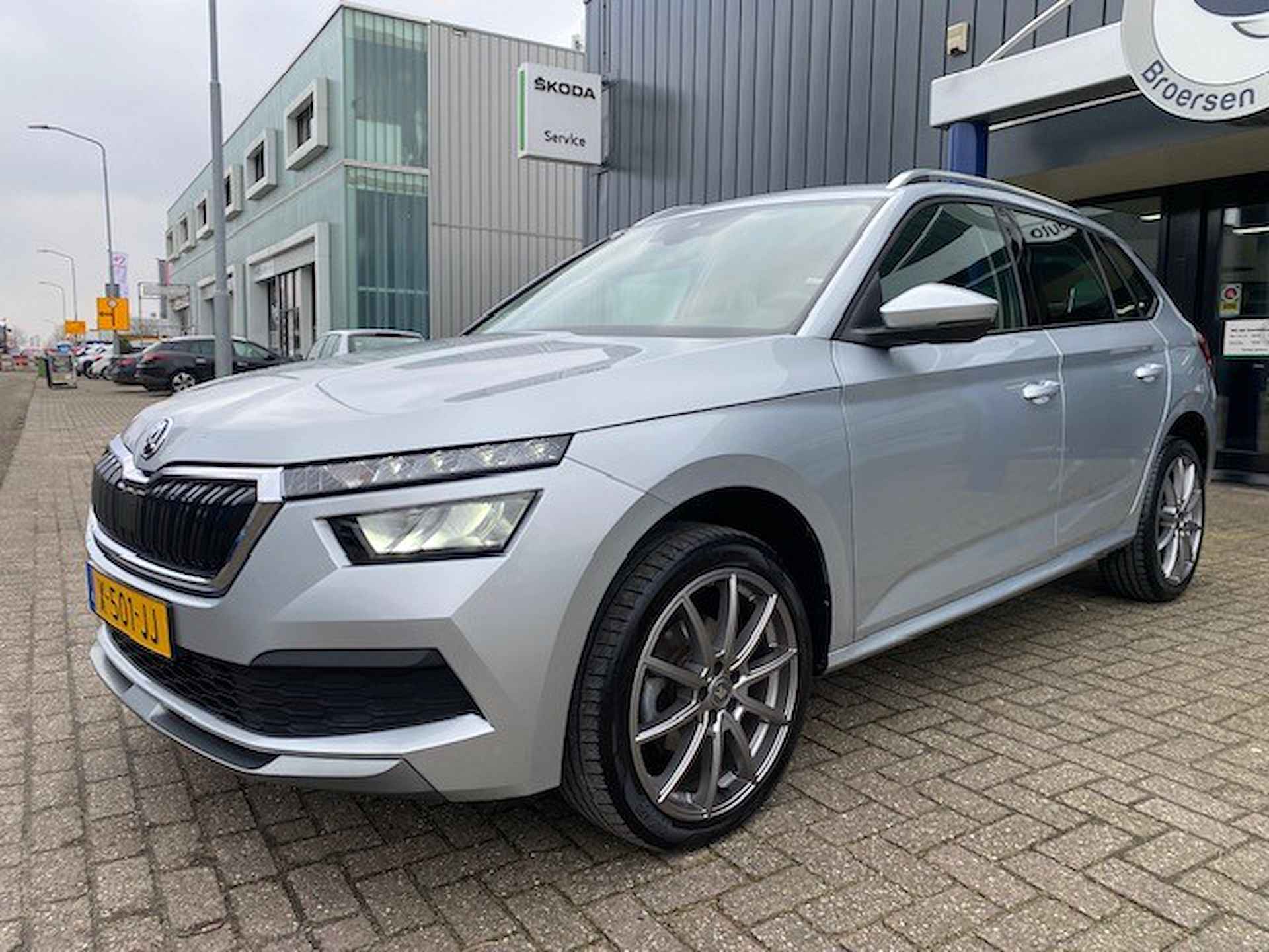 SKODA Kamiq 1.0 TSI 115pk Style met 18", Stoelv. en Carplay - 3/31