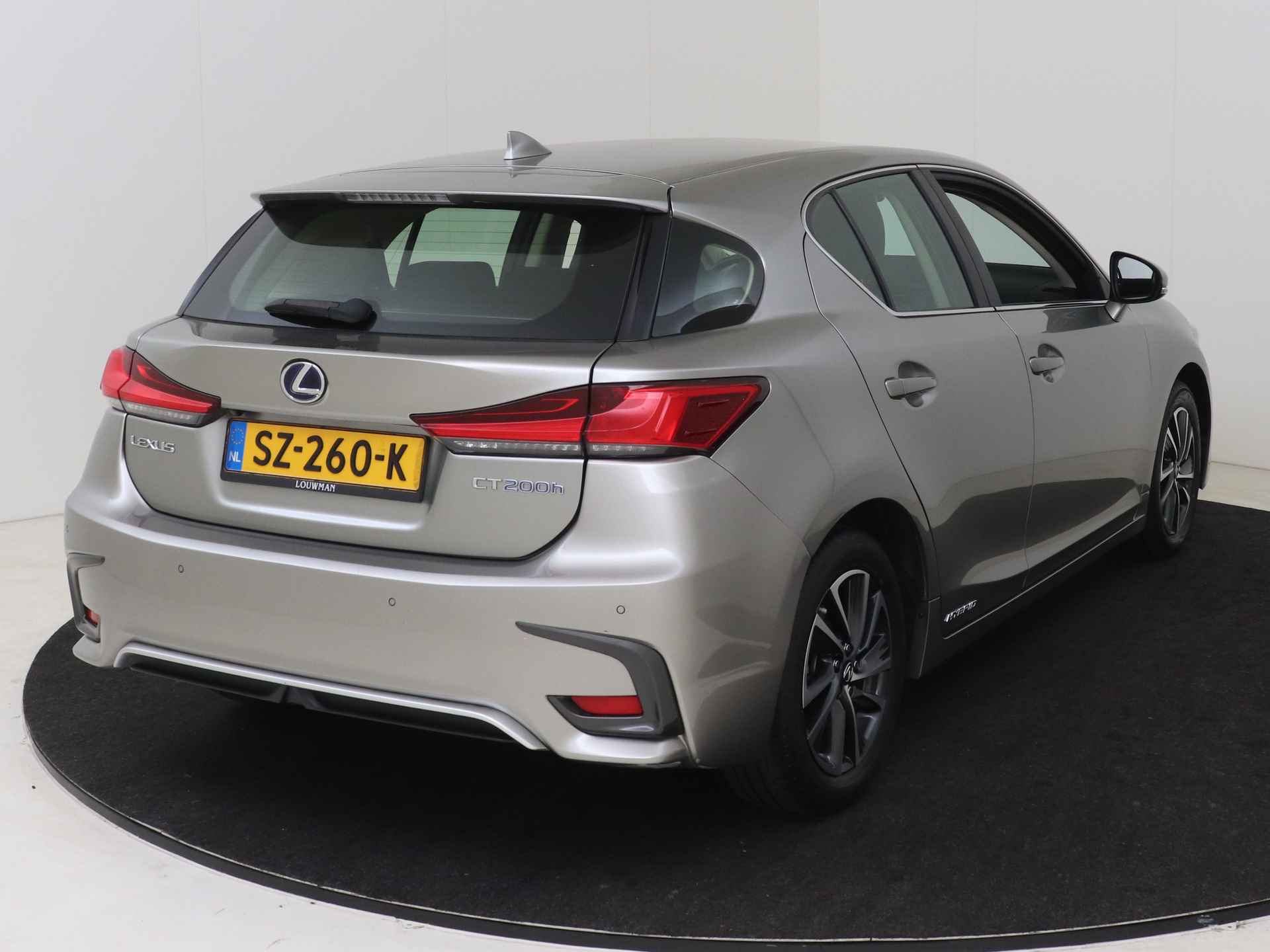 Lexus CT 200h Business Line | Parkeersensoren | Premium Navigatie | Safety System | - 19/49