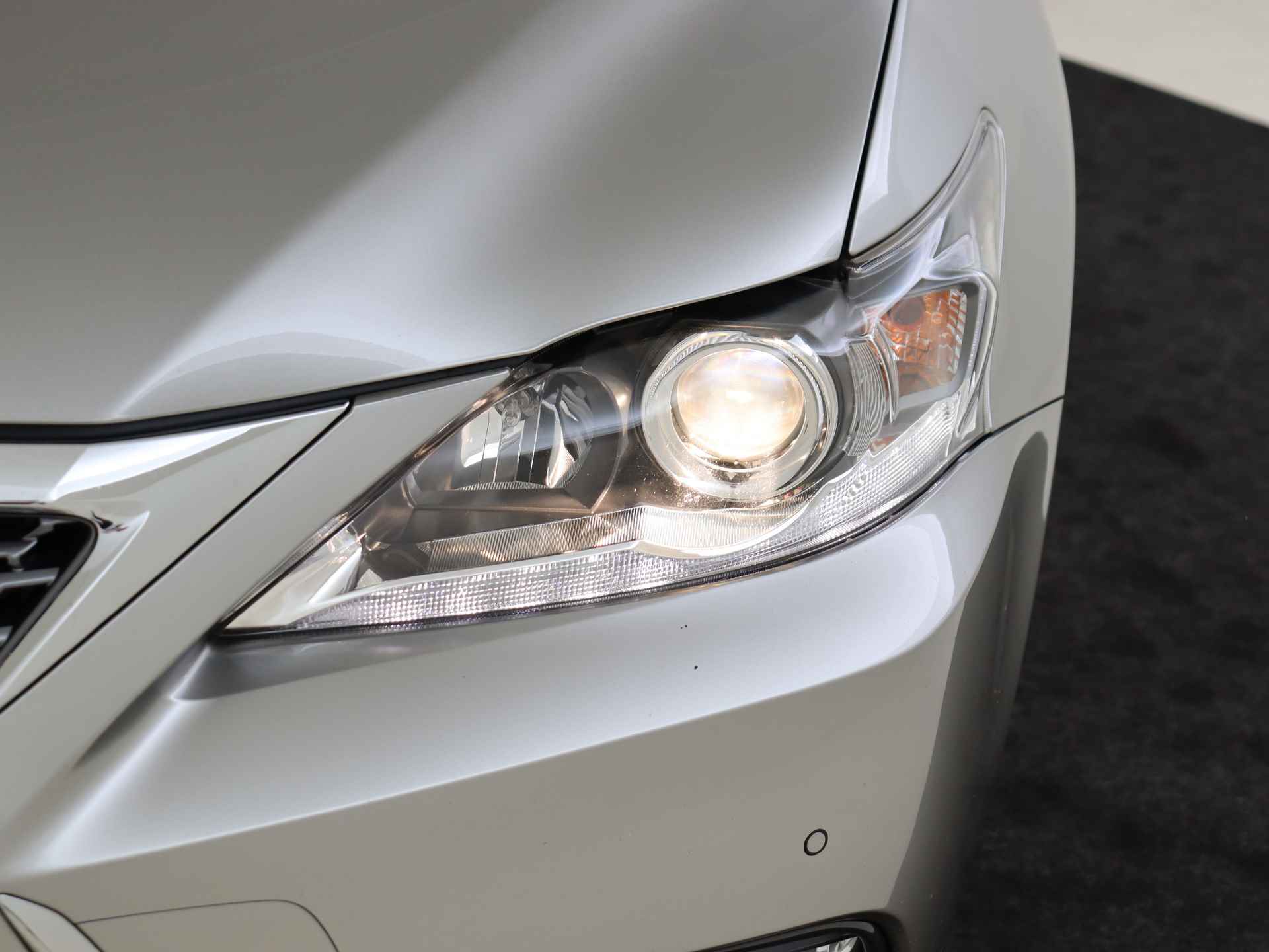 Lexus CT 200h Business Line | Parkeersensoren | Premium Navigatie | Safety System | - 46/49