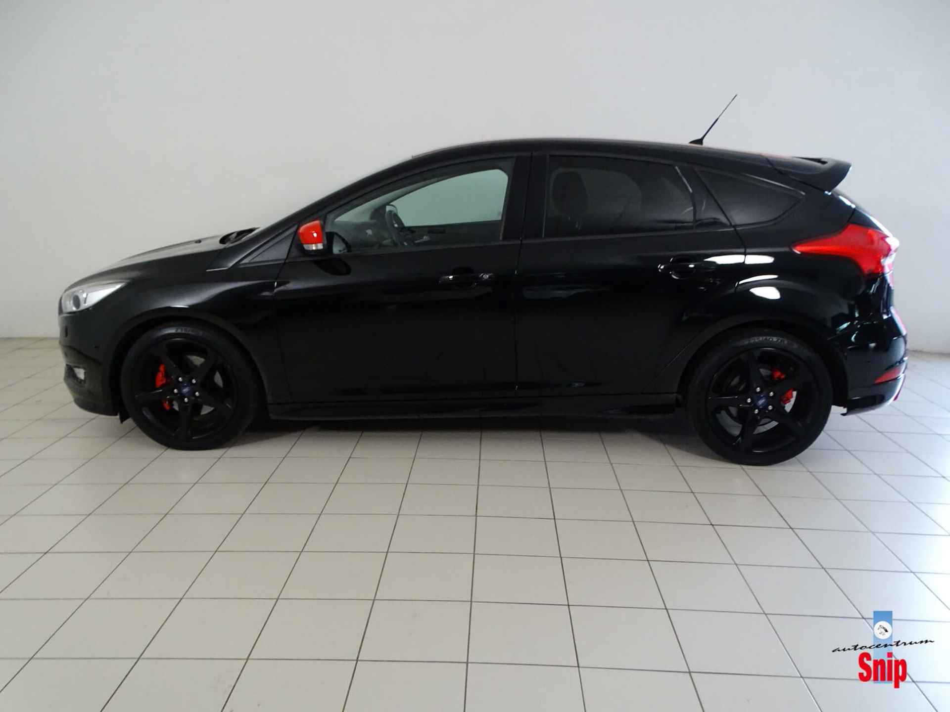 Ford Focus 1.5 Black Edition - 7/29