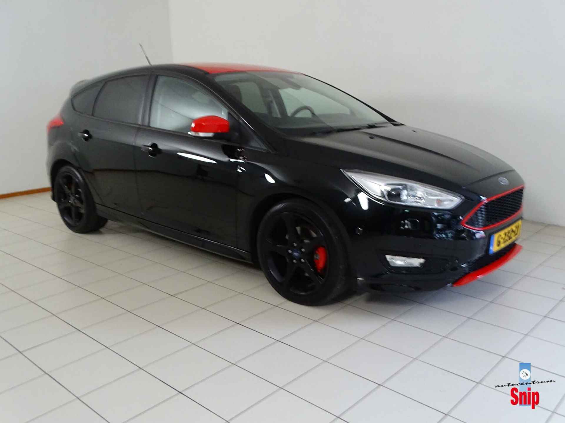 Ford Focus 1.5 Black Edition - 11/29