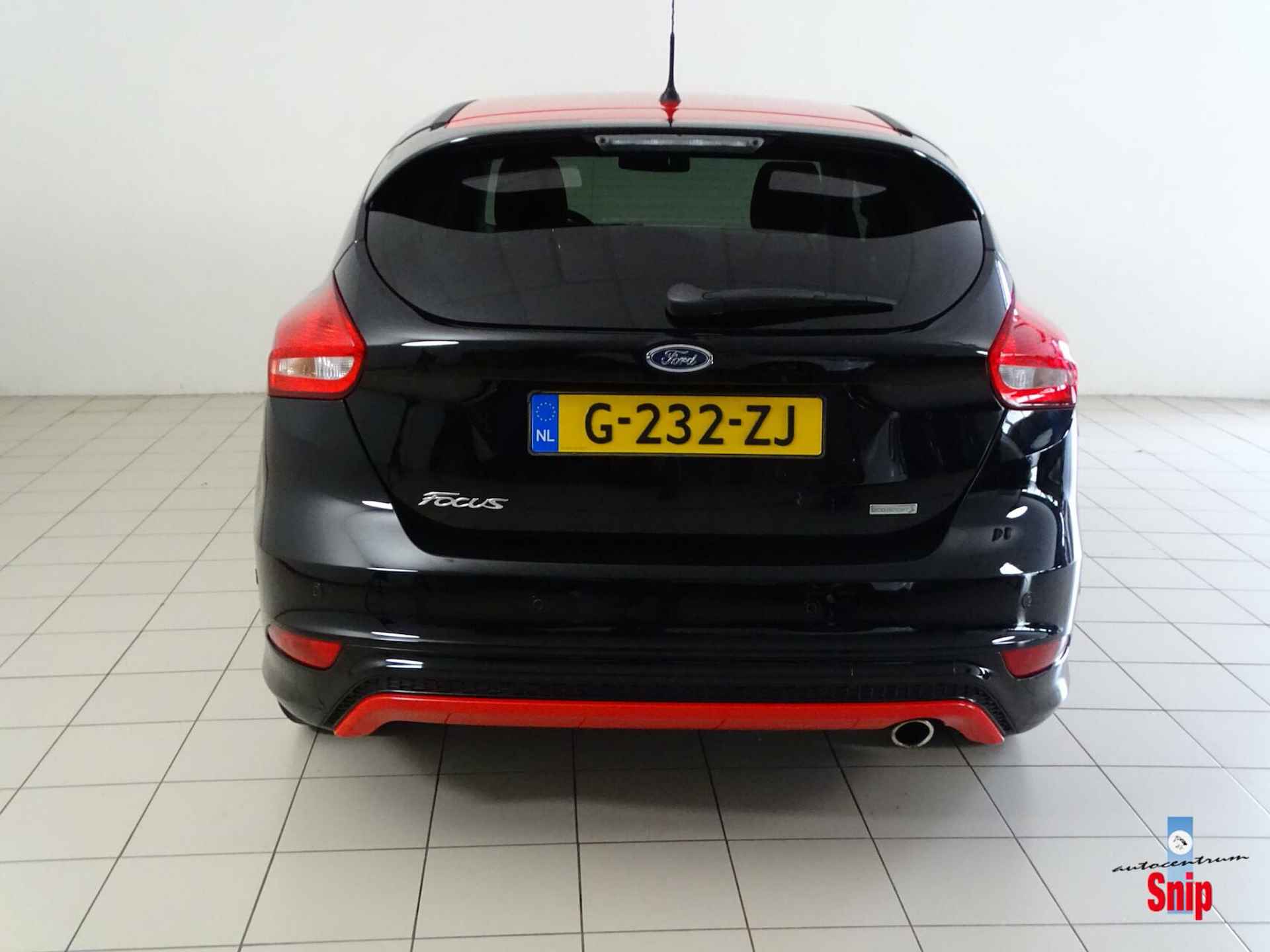 Ford Focus 1.5 Black Edition - 2/29