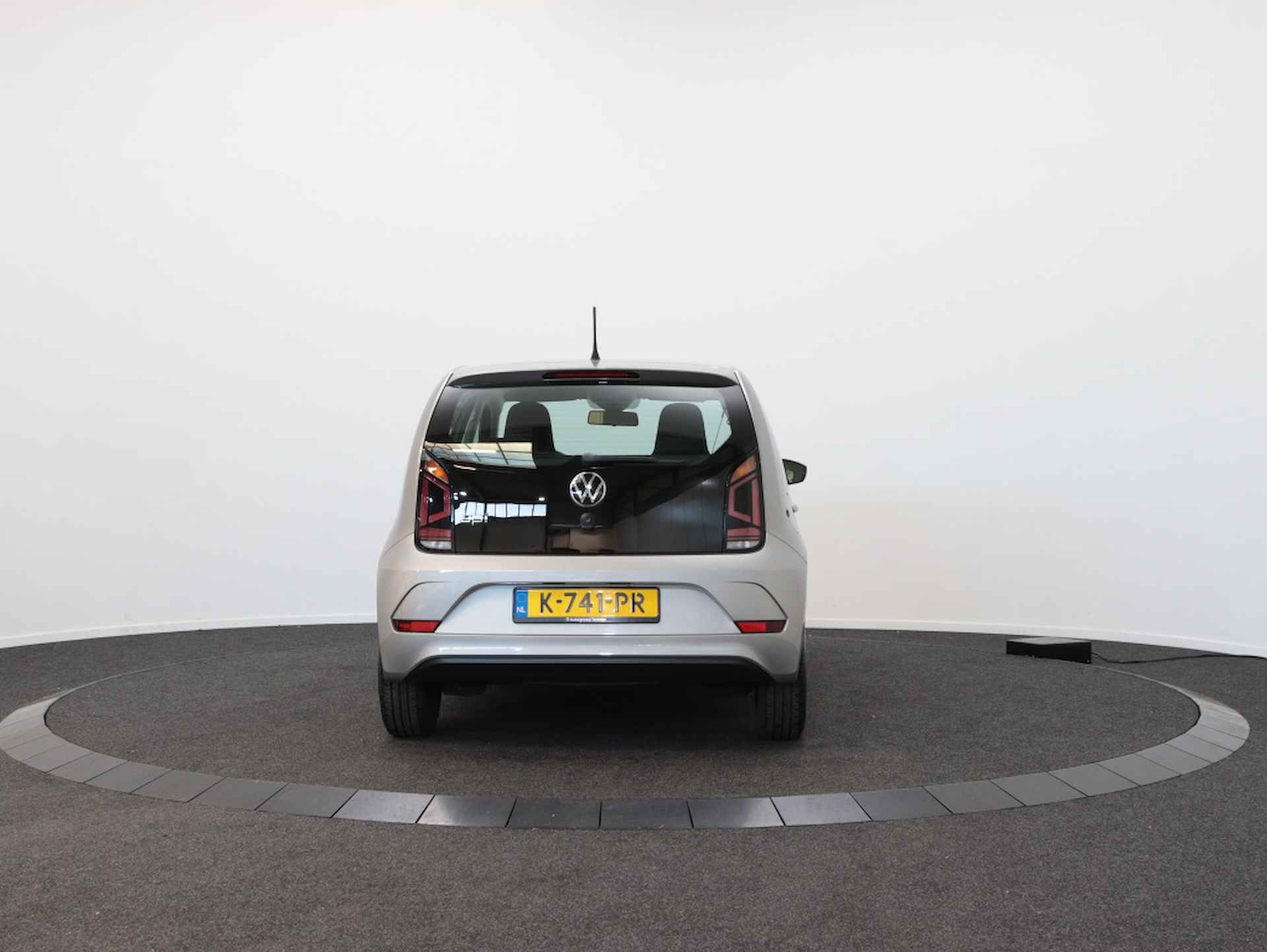 Volkswagen Up! 1.0 Take up! | Airco | Radio | Telefoon Integratie | - 9/40