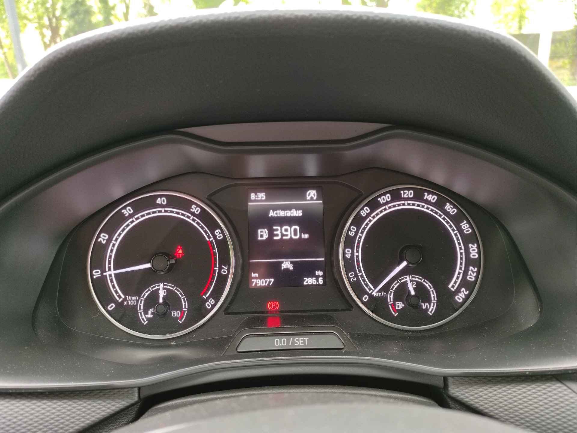 Škoda Scala 1.0 TSI 115PK Ambition Parkeersensoren - 16Inch LMV -  Led verlichting - Apple Carplay/Android Auto - NL auto - 15/29