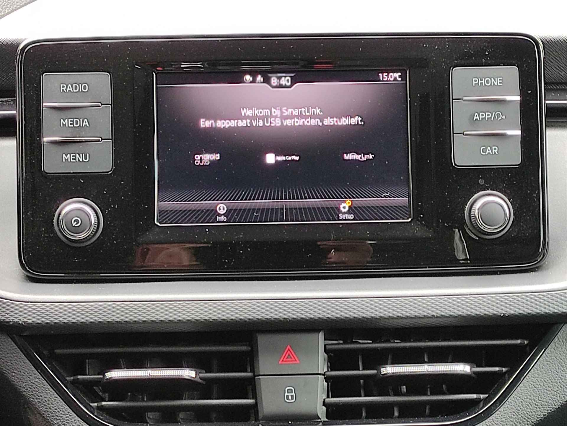 Škoda Scala 1.0 TSI 115PK Ambition Parkeersensoren - 16Inch LMV -  Led verlichting - Apple Carplay/Android Auto - NL auto - 18/29