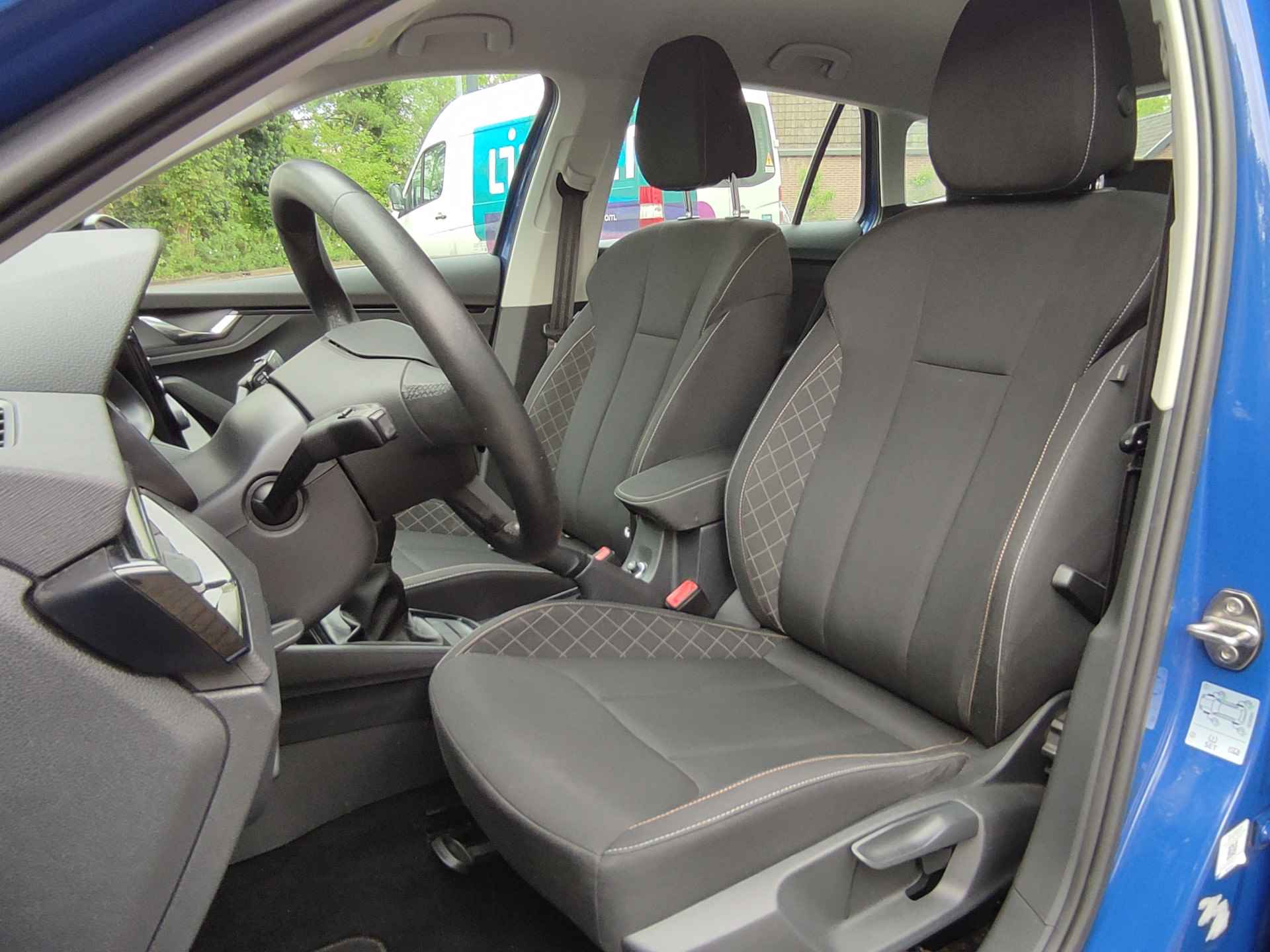 Škoda Scala 1.0 TSI 115PK Ambition Parkeersensoren - 16Inch LMV -  Led verlichting - Apple Carplay/Android Auto - NL auto - 22/29