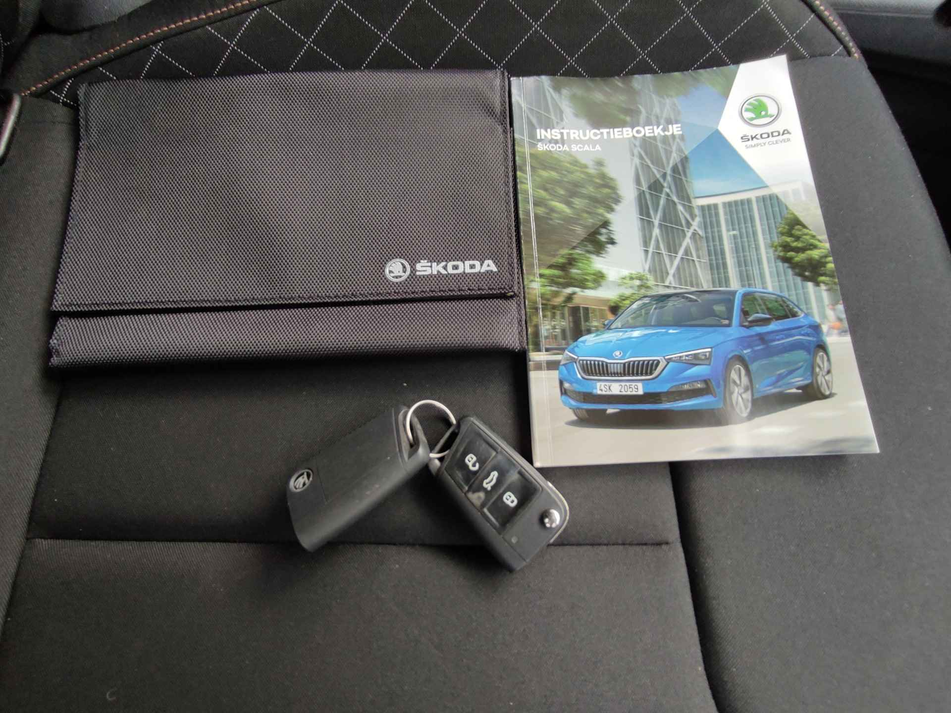 Škoda Scala 1.0 TSI 115PK Ambition Parkeersensoren - 16Inch LMV -  Led verlichting - Apple Carplay/Android Auto - NL auto - 26/29