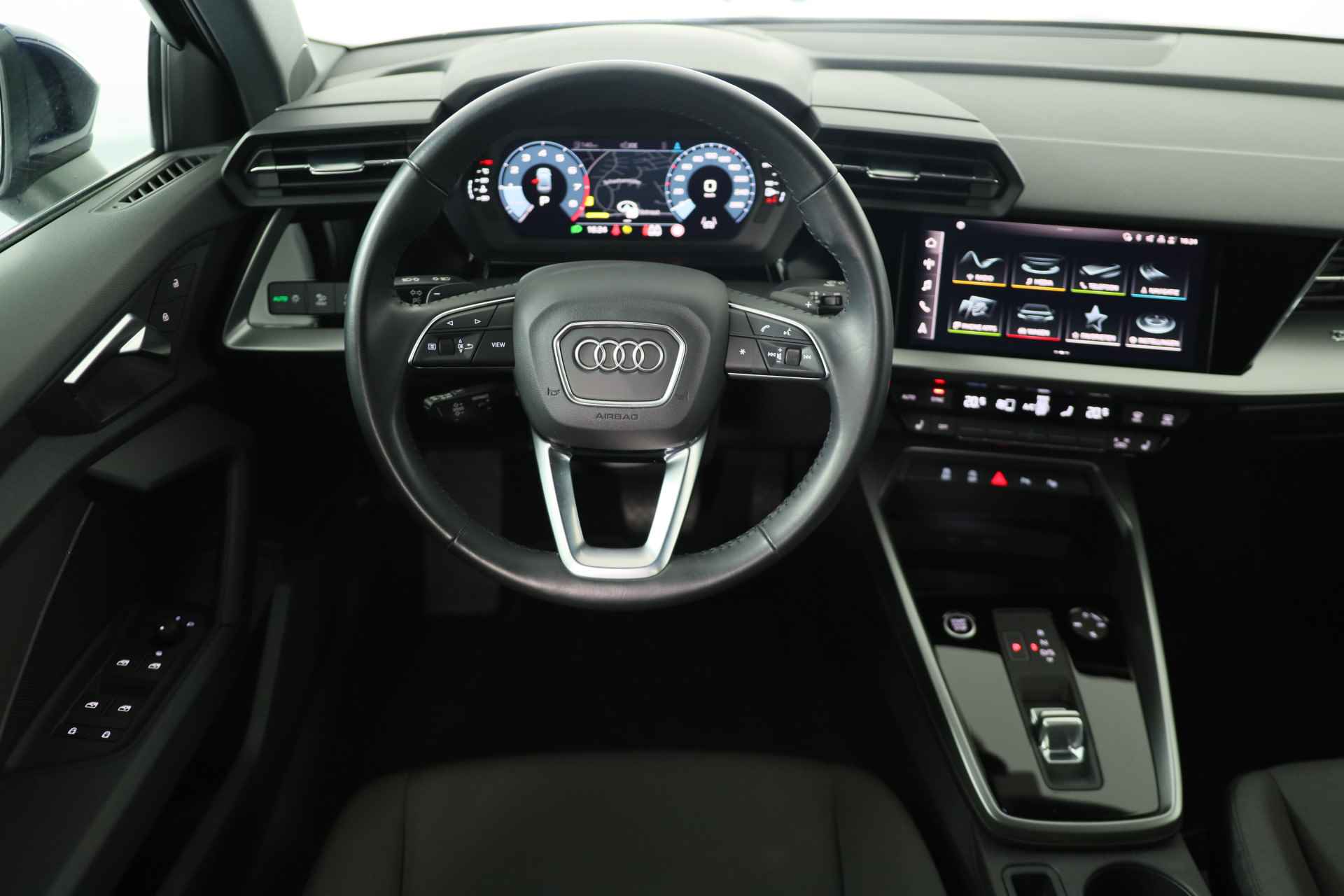 Audi A3 Limousine 35 TFSI edition one S-Line | Navigatie | Climate control | Adaptieve Cruise | Virtual Cockpit | Dealer Onderhouden | K - 19/43
