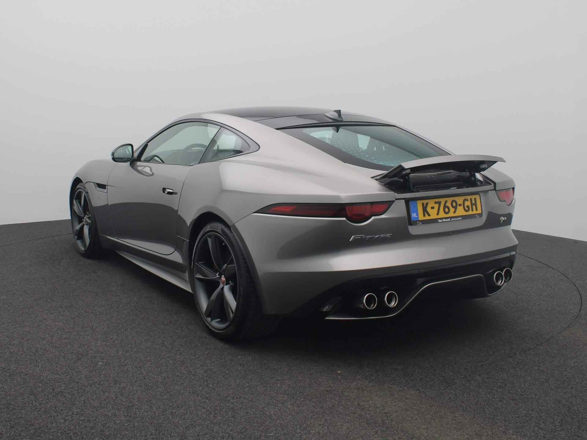 Jaguar F-TYPE 5.0 V8 AWD R Panorama Dak | Sport Uitlaat | Carbon | Performance Seats - 4/48