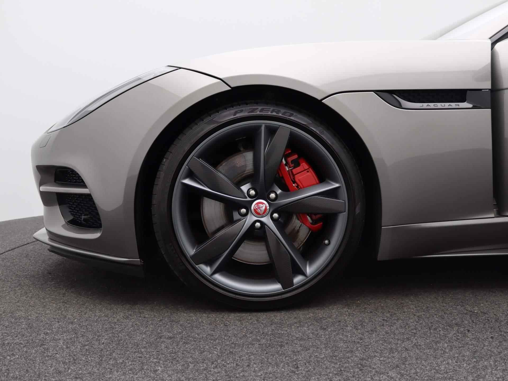 Jaguar F-TYPE 5.0 V8 AWD R Panorama Dak | Sport Uitlaat | Carbon | Performance Seats - 16/48