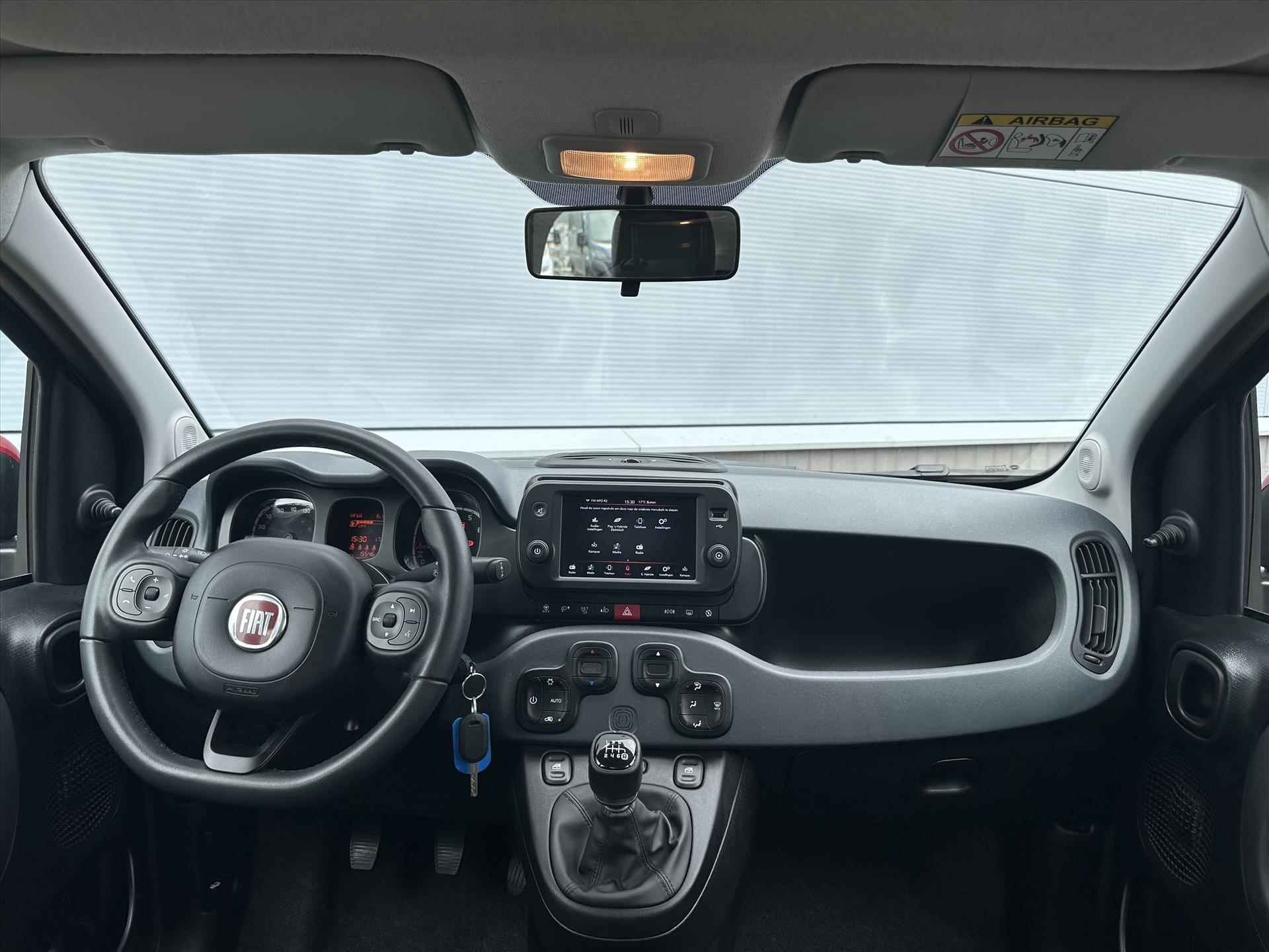 Fiat Panda 1.0 70pk Hybrid Red Edition | Climate Control | 5 Zitter I U Connect - 14/40