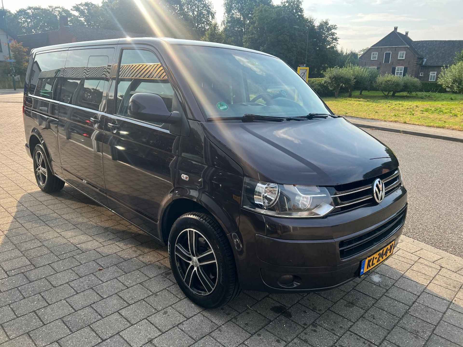 VOLKSWAGEN Transporter - 2/10