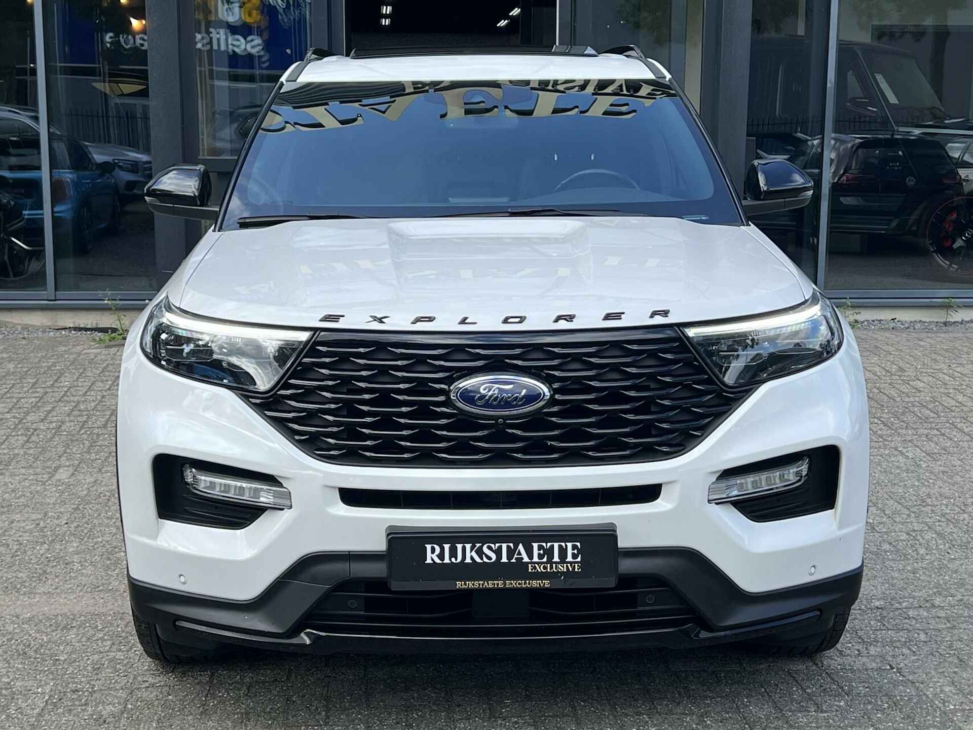 Ford Explorer 3.0 V6 EcoBoost PHEV ST-Line|7-PERS|PANO|360° - 2/43