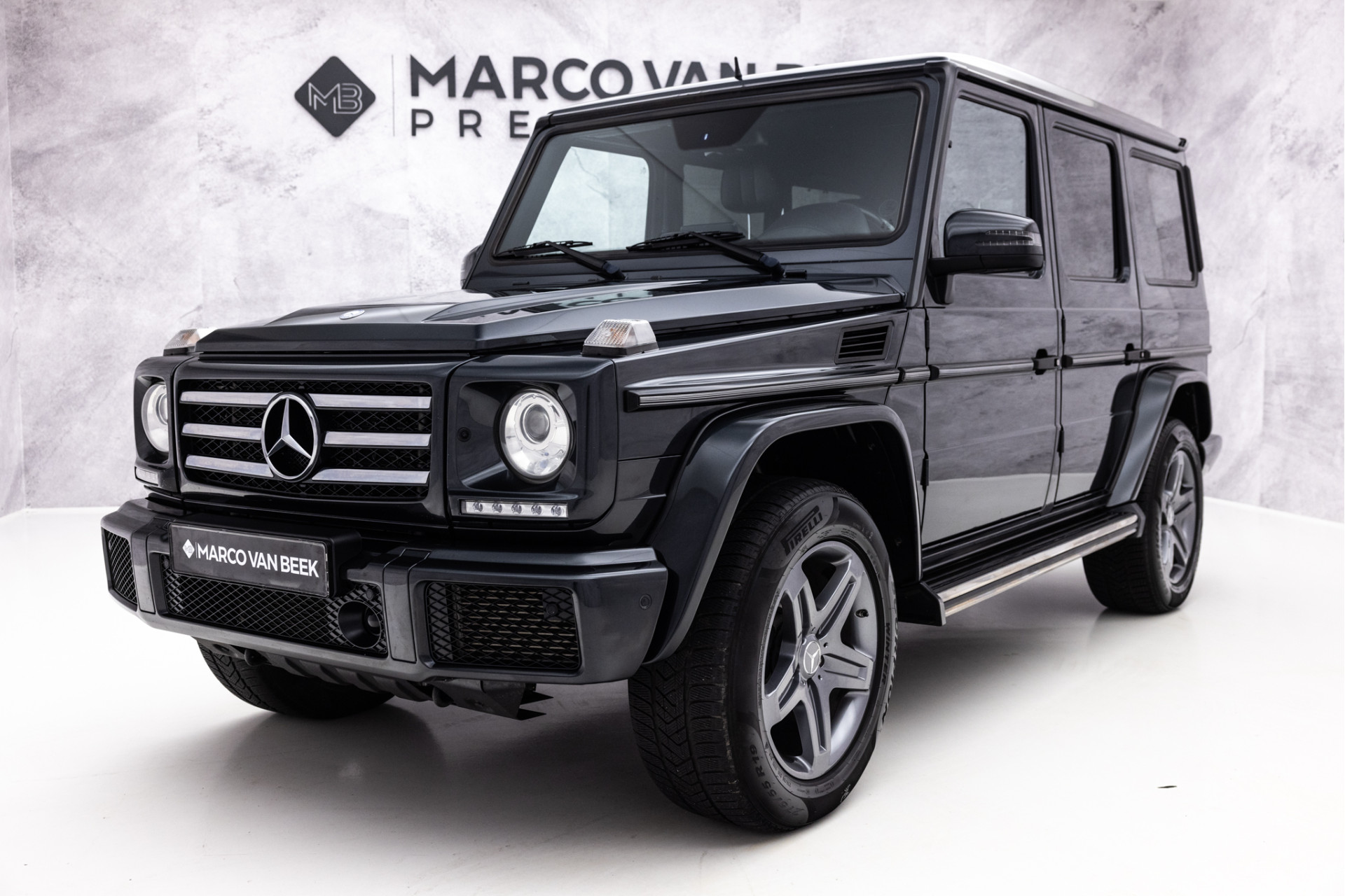 Mercedes-Benz G-Klasse 350 d AMG | Schuifdak | Stoelventilatie | Distronic+ | Designo