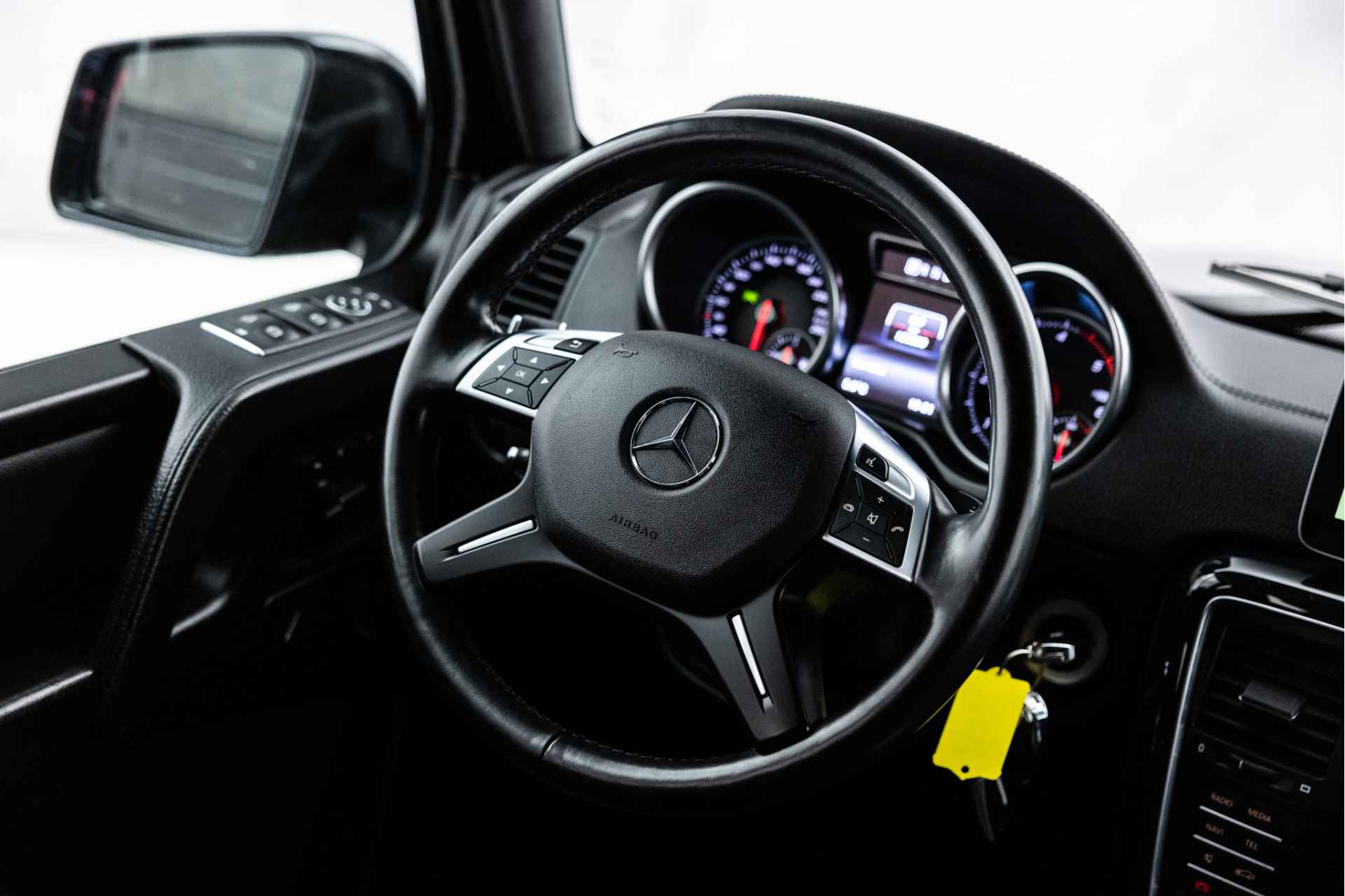 Mercedes-Benz G-Klasse 350 d AMG | Schuifdak | Stoelventilatie | Distronic+ | Designo - 17/52