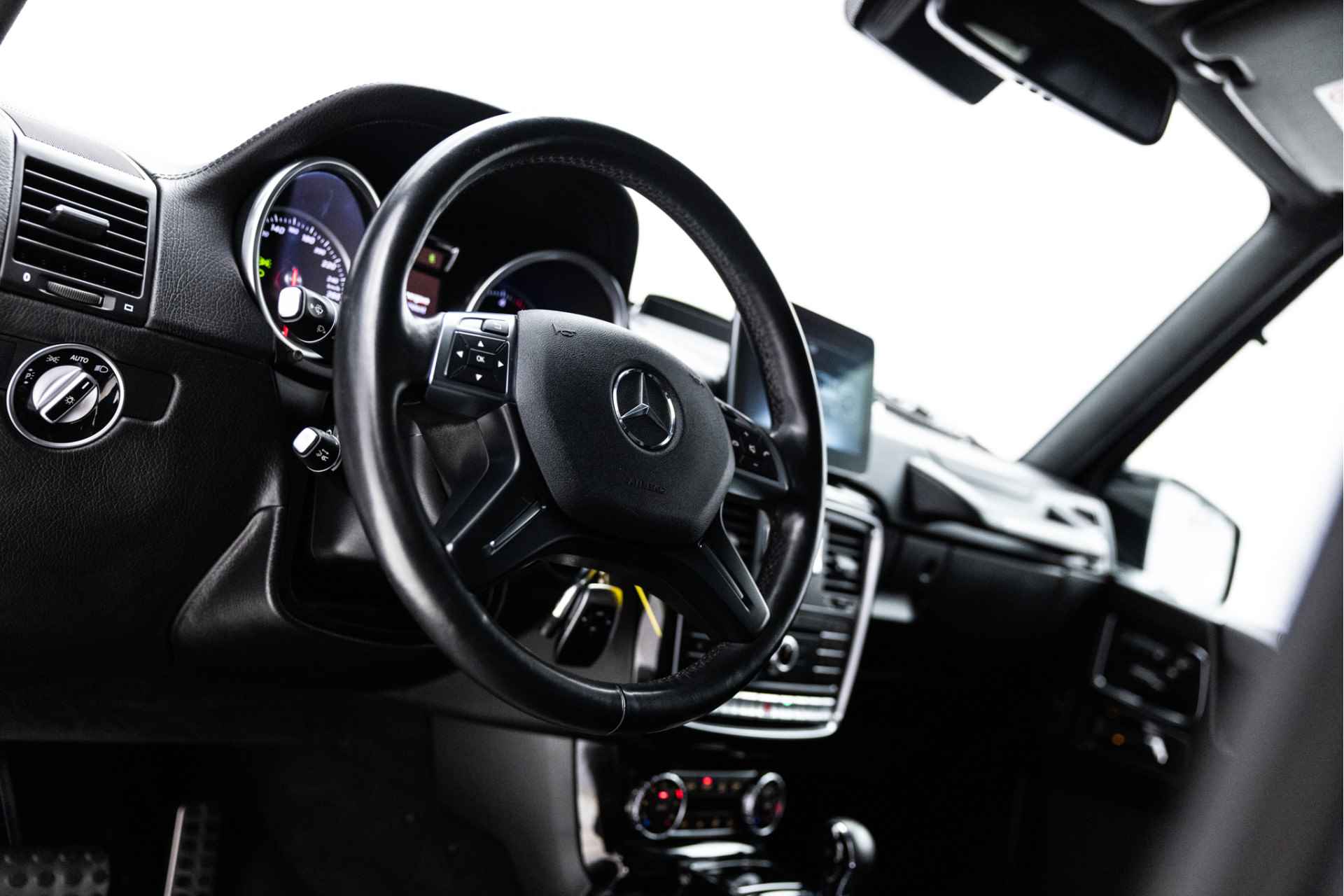 Mercedes-Benz G-Klasse 350 d AMG | Schuifdak | Stoelventilatie | Distronic+ | Designo - 49/52