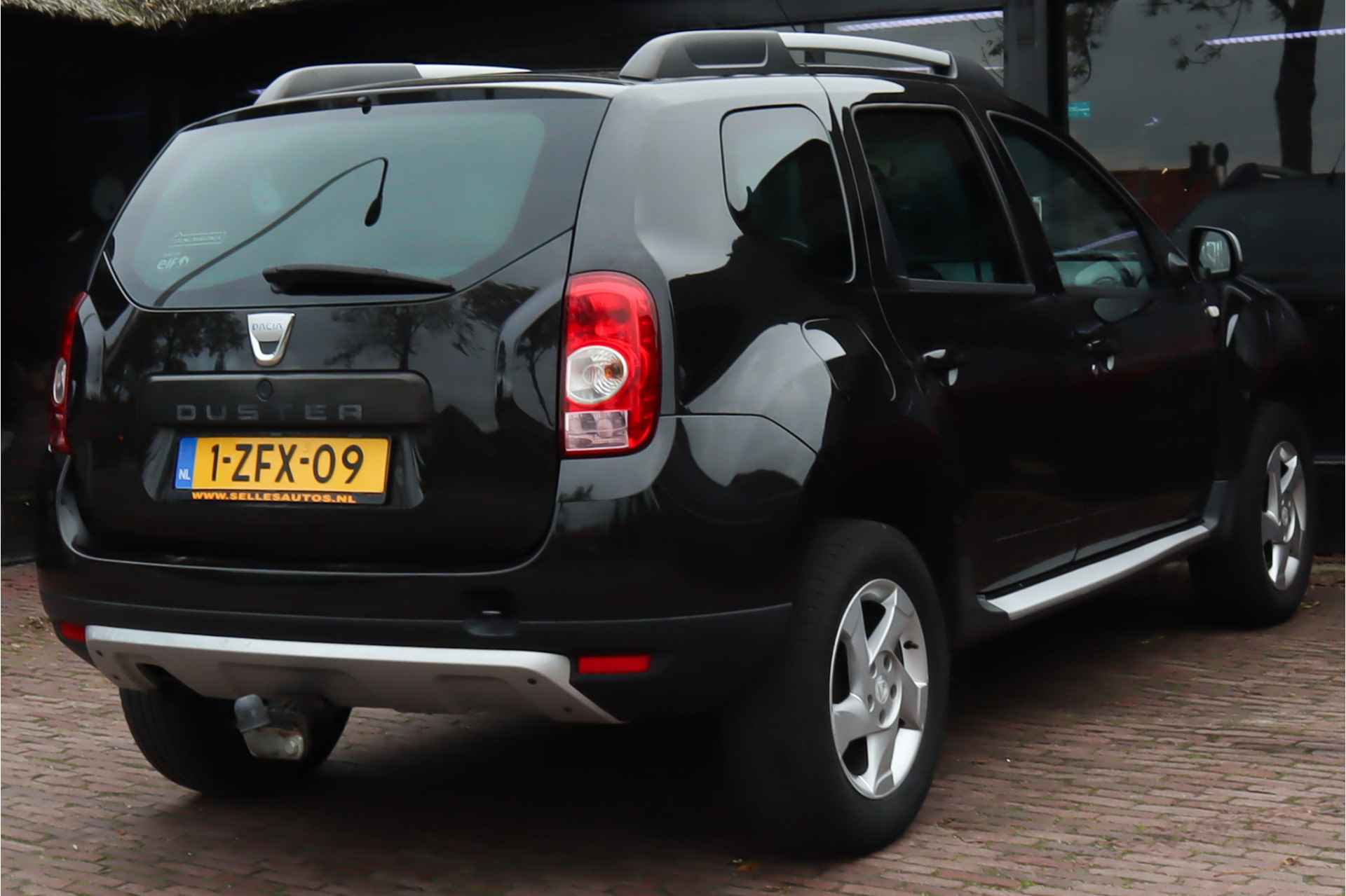 Dacia Duster 1.6 Lauréate 2wd | Trekhaak | Lichtmetalen velgen | Airco - 14/23