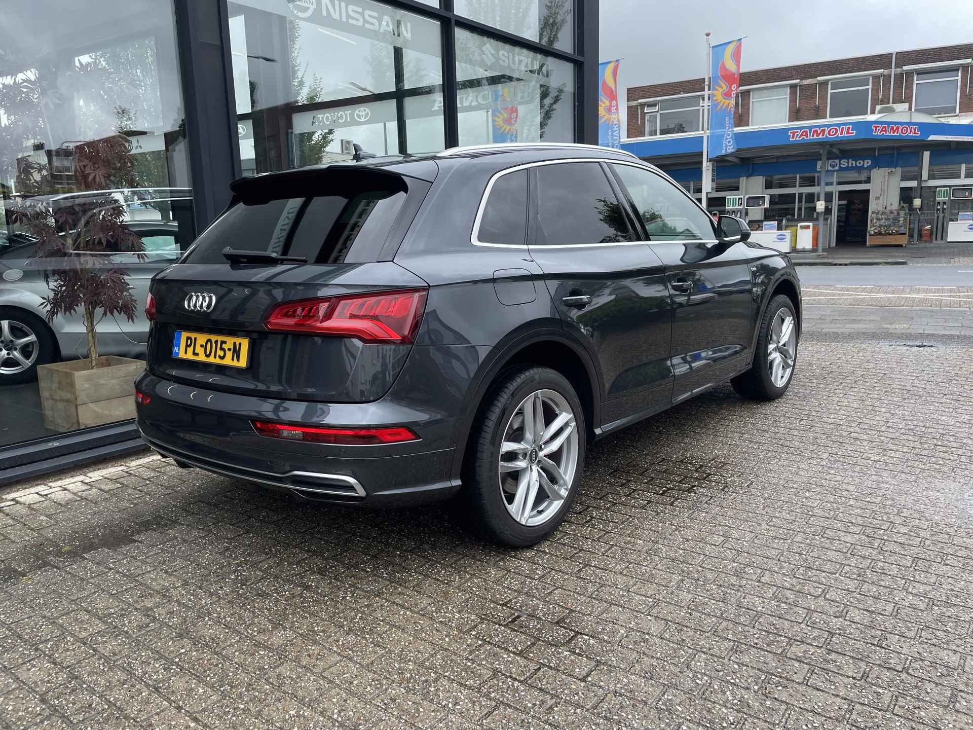 Audi Q5 2.0 TFSI quattro Launch Edition - 4/19