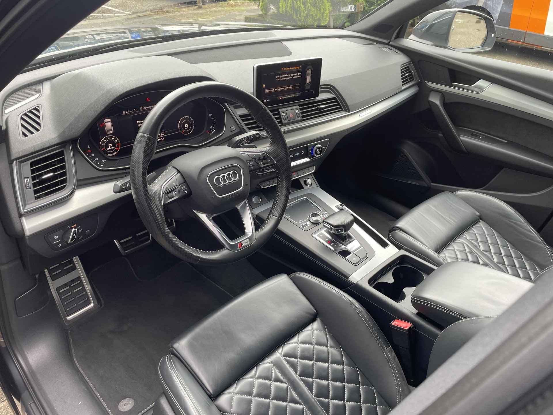 Audi Q5 2.0 TFSI quattro Launch Edition - 6/19