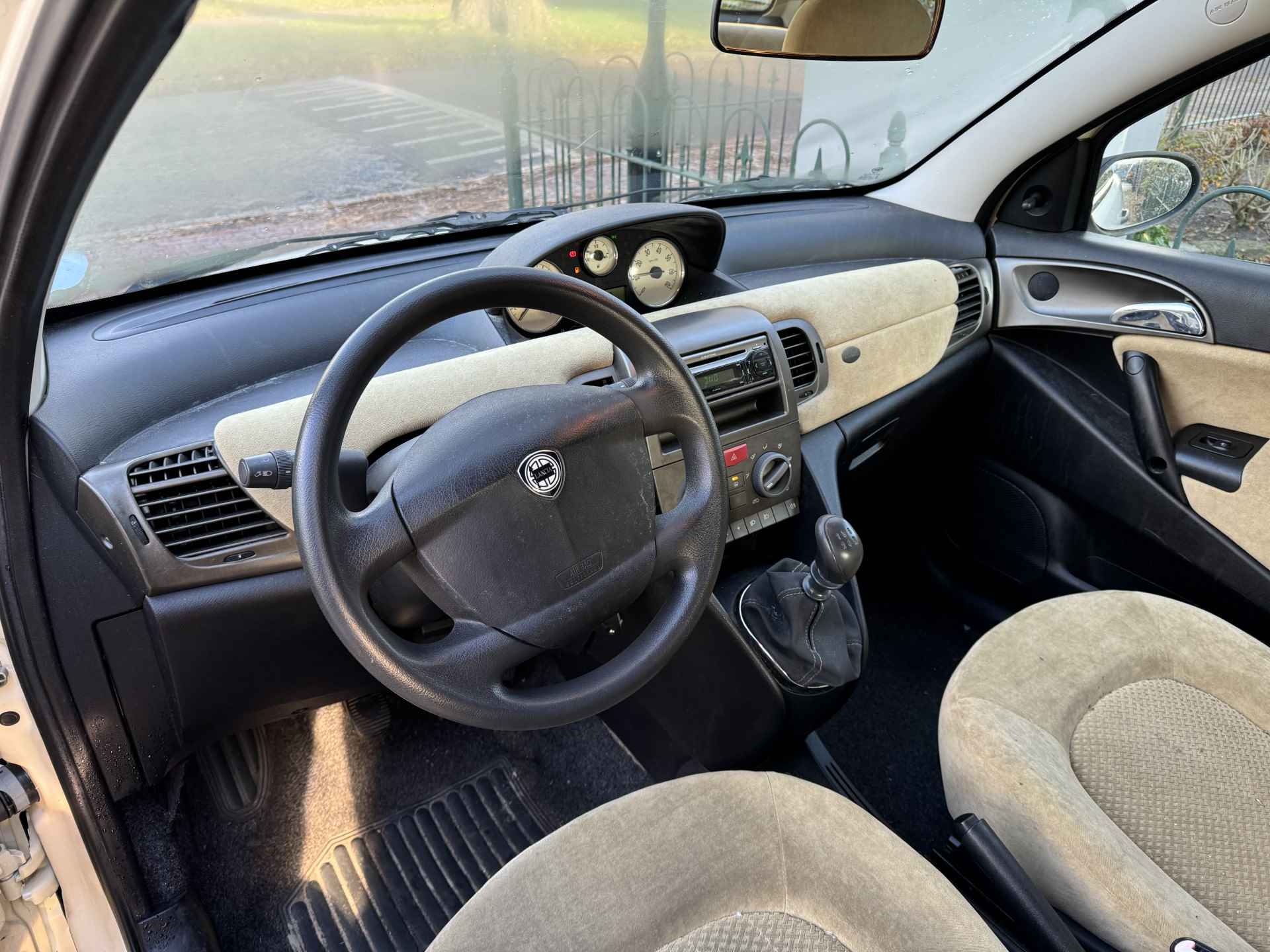 Lancia Ypsilon 1.2 - 13/31