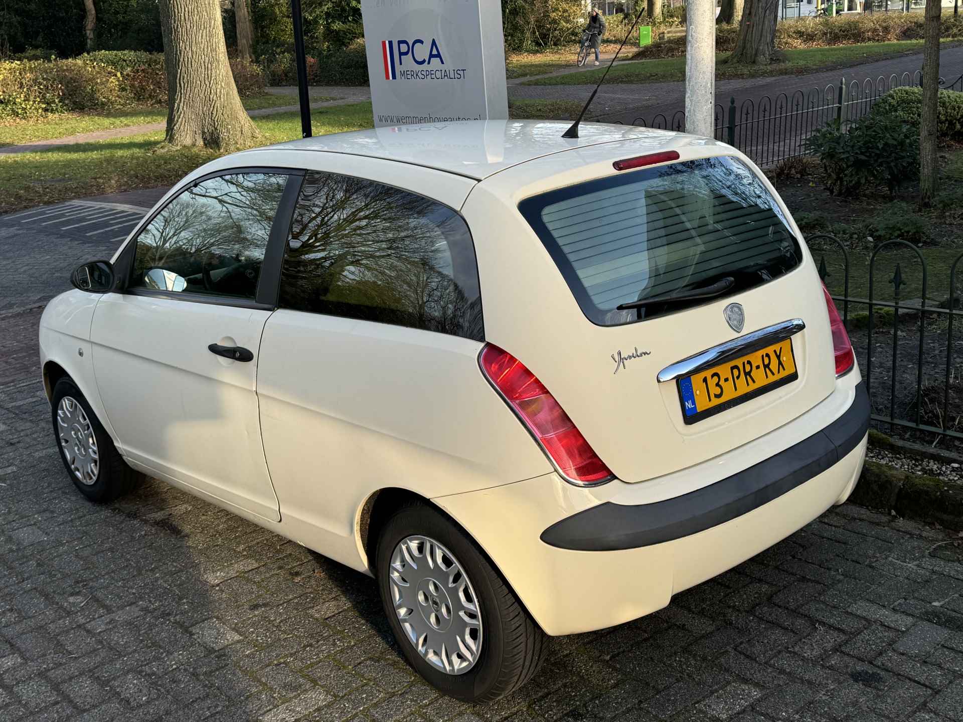 Lancia Ypsilon 1.2 - 28/31