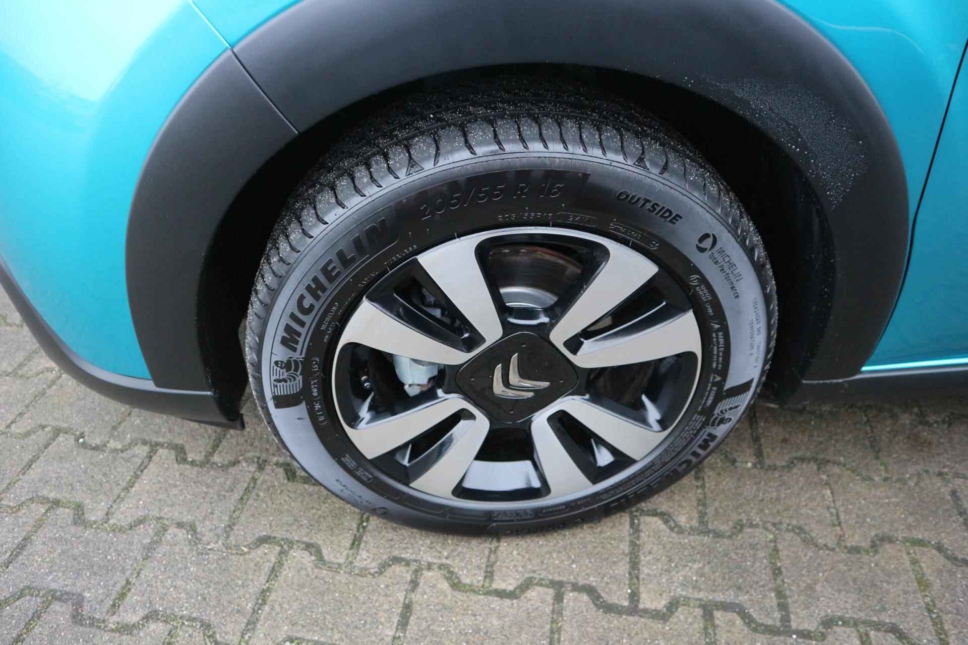 Citroen C3 1.2 PureTech Feel Edition NAVI CLIMA PDC CRUISE LM VELGEN RIJKLAARPRIJS!! - 10/29