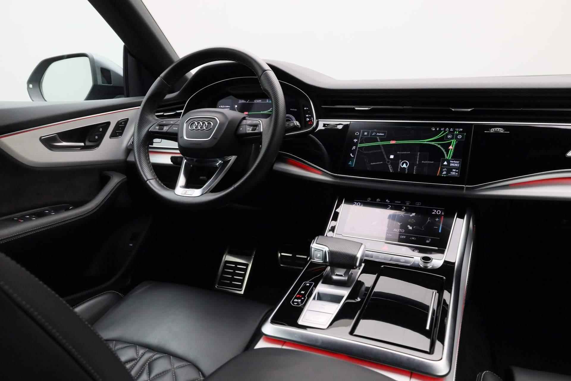 Audi SQ8 4.0 TFSI 507PK tiptronic quattro | Pano | Valcona leder | HD Matrix | B&O | Geheugenstoelen | Soft-Close | Vierwielbesturing | HUD | 360 Camera - 33/55