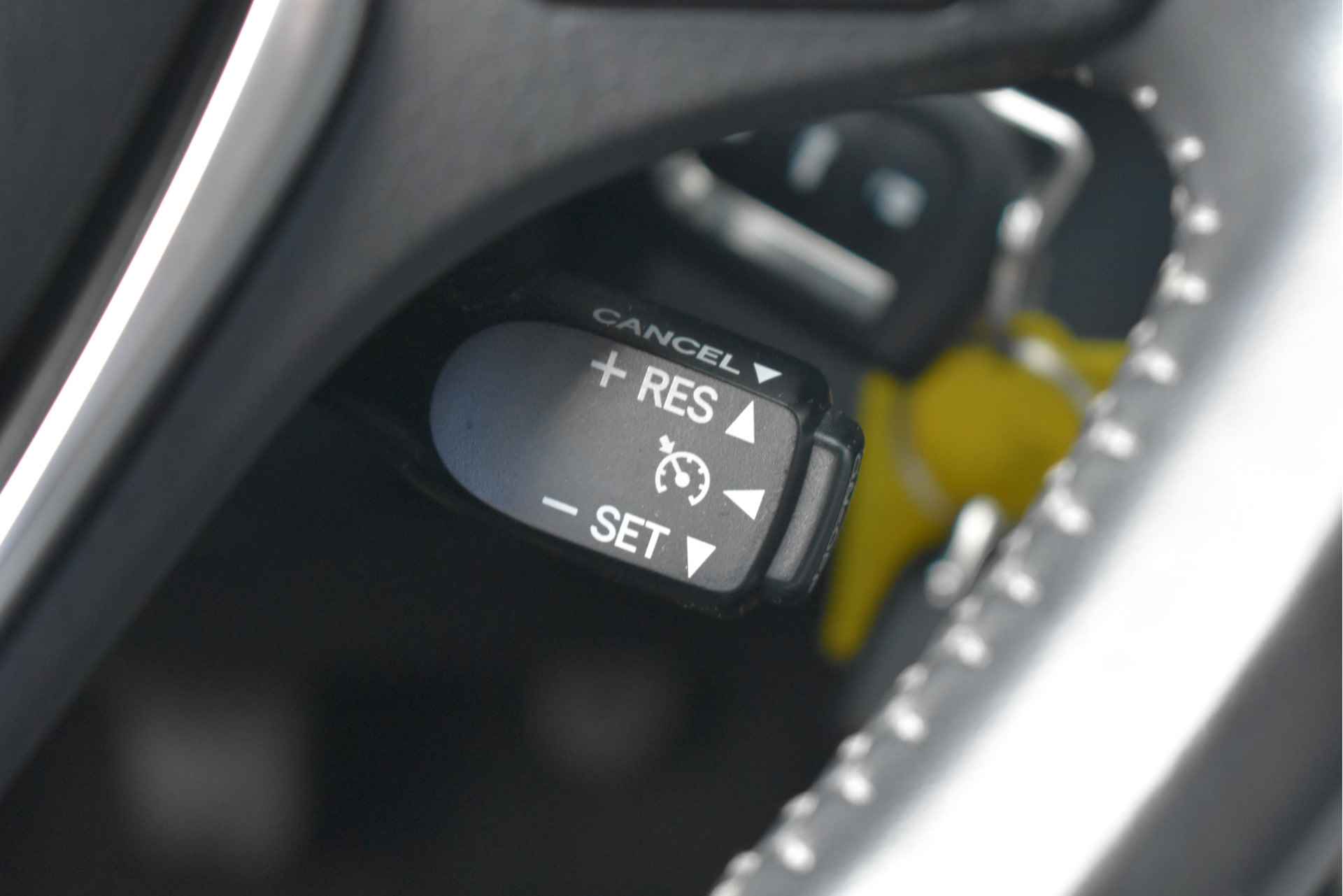 Toyota Auris 1.2T Aspiration Limited | Afn. Trekhaak | Navigatie | Achteruitrijcamera | Climate Control | 16" LMV !! - 17/33