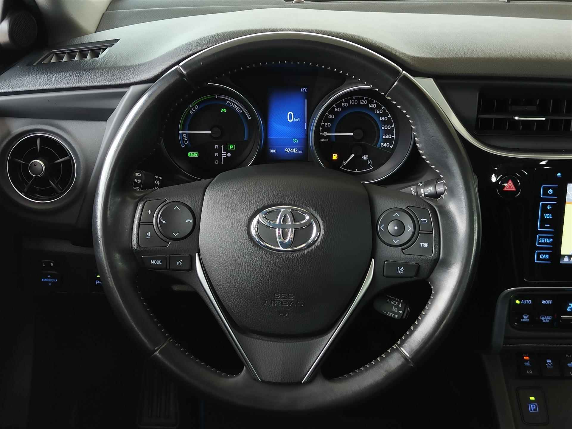 Toyota Auris Touring Sports 1.8 Hybrid Edition S | Camera | Cruise | Xenon | Stoelverwarming - 15/19