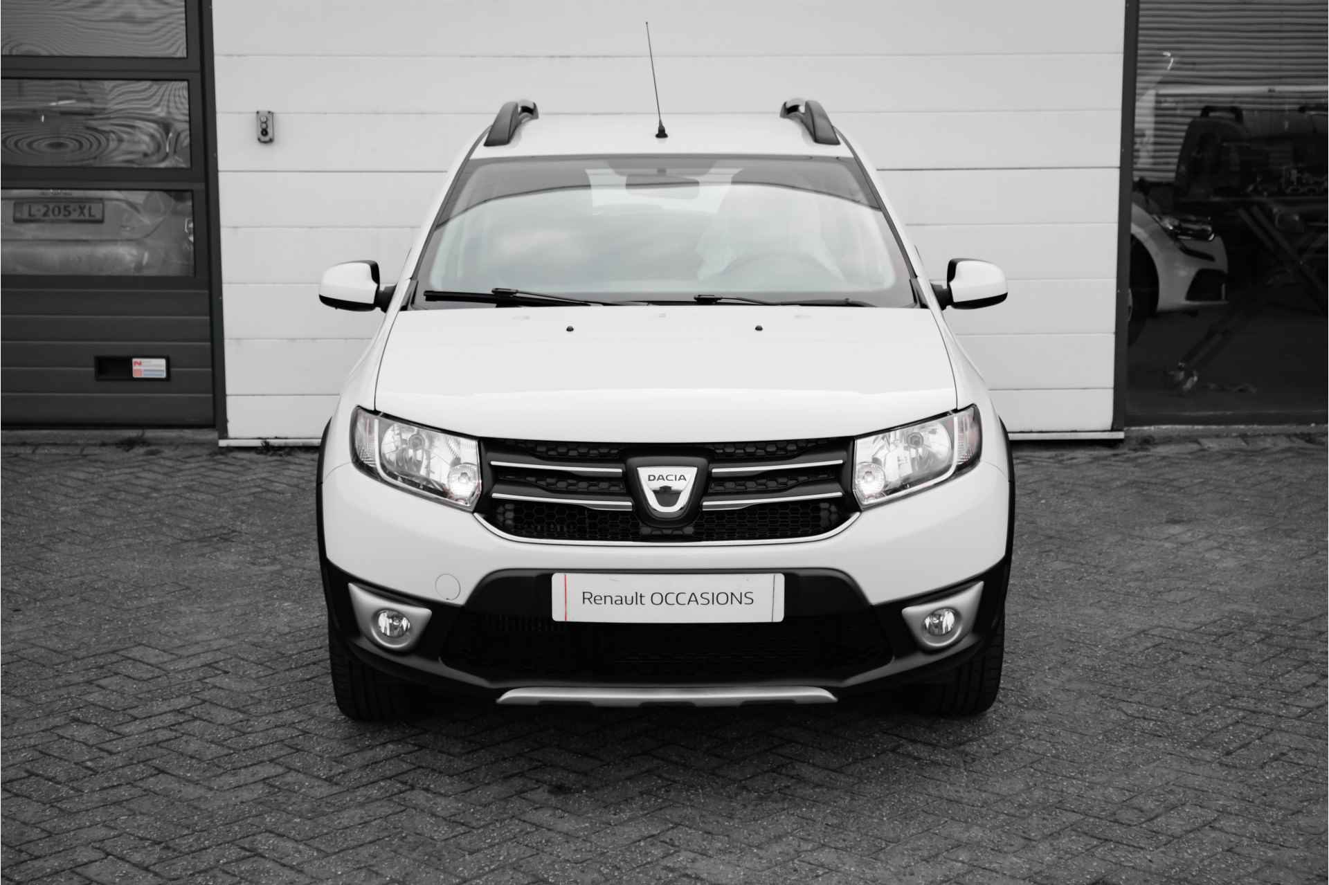 Dacia Sandero 0.9 TCe S&S Stepway Lauréate - 3/40