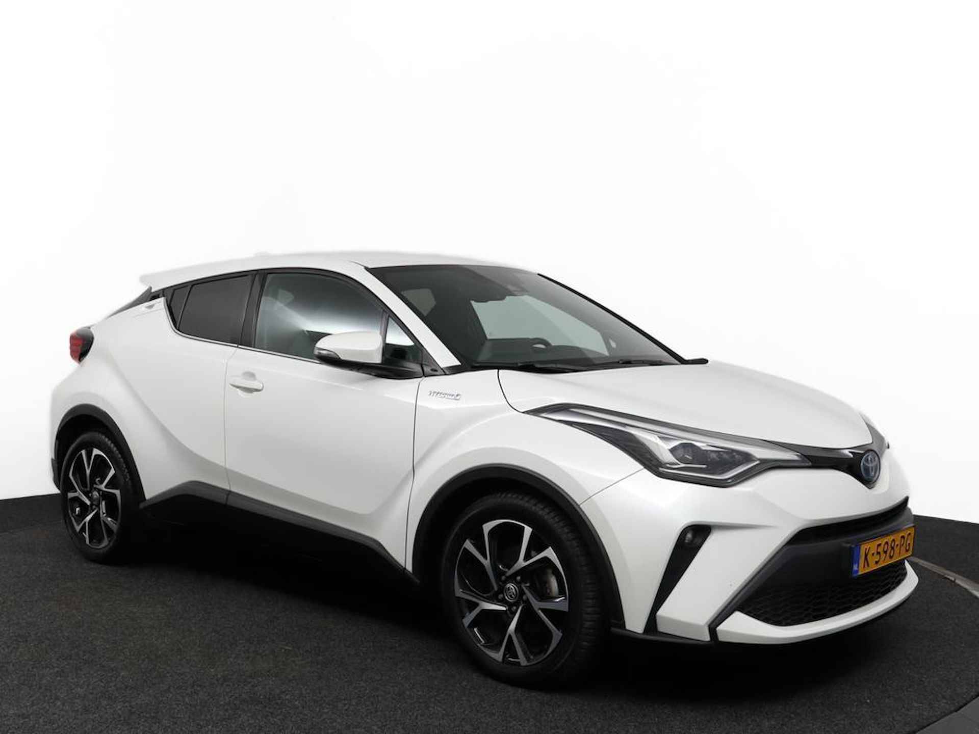 Toyota C-HR 1.8 Hybrid First Edition | Adaptive Cruise Control | Apple Carplay | Android Auto | Stoelverwarming | Navigatie | - 14/54