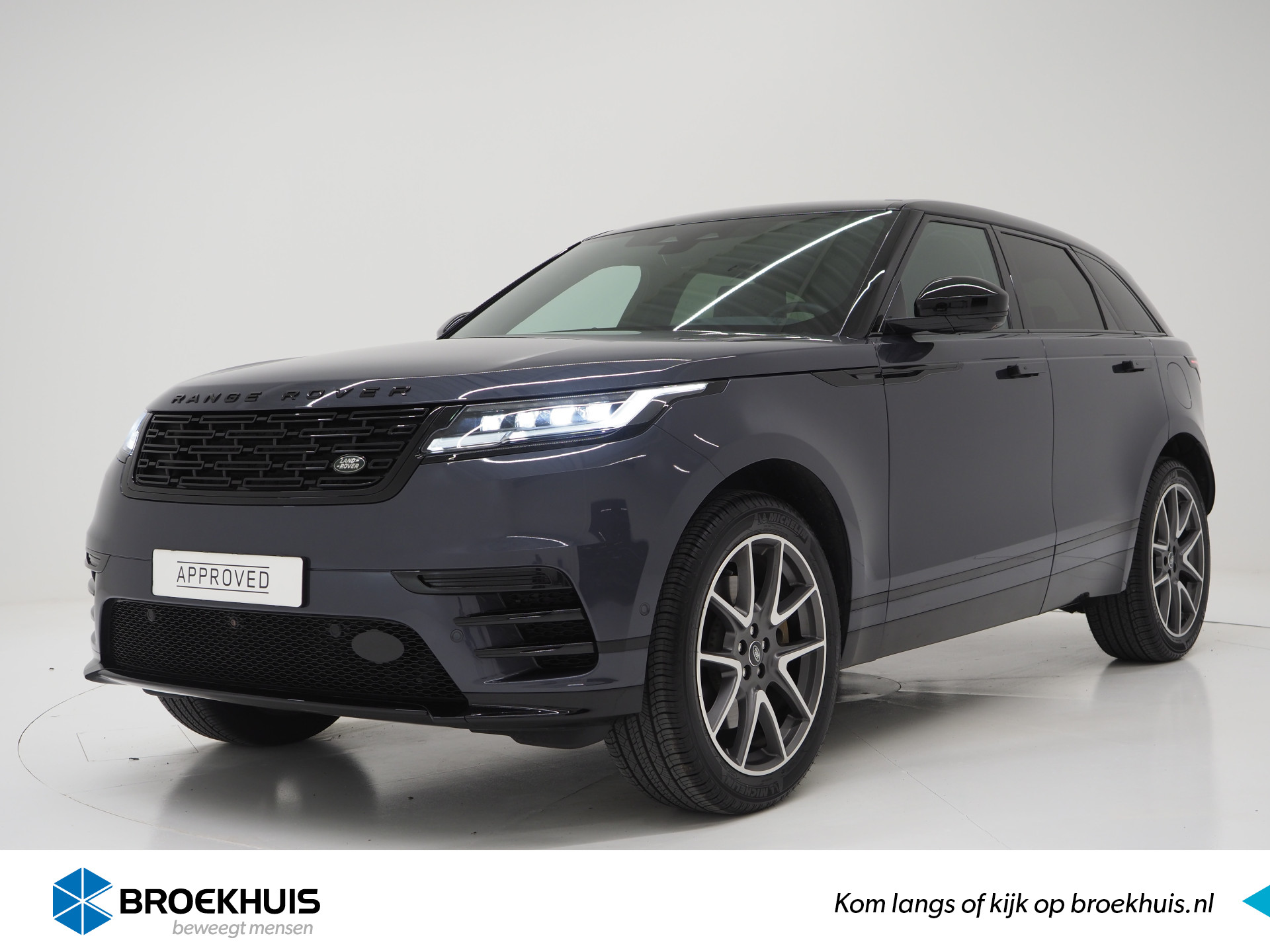 Land Rover Range Rover Velar P400e Dynamic HSE | Pano | 21 Inch | Koel/verwarmbare stoelen | Head-Up | Cold Climate | Black Pack | Windsor Leder | Fabrieksgarantie t/m/ 26-11-2028 !