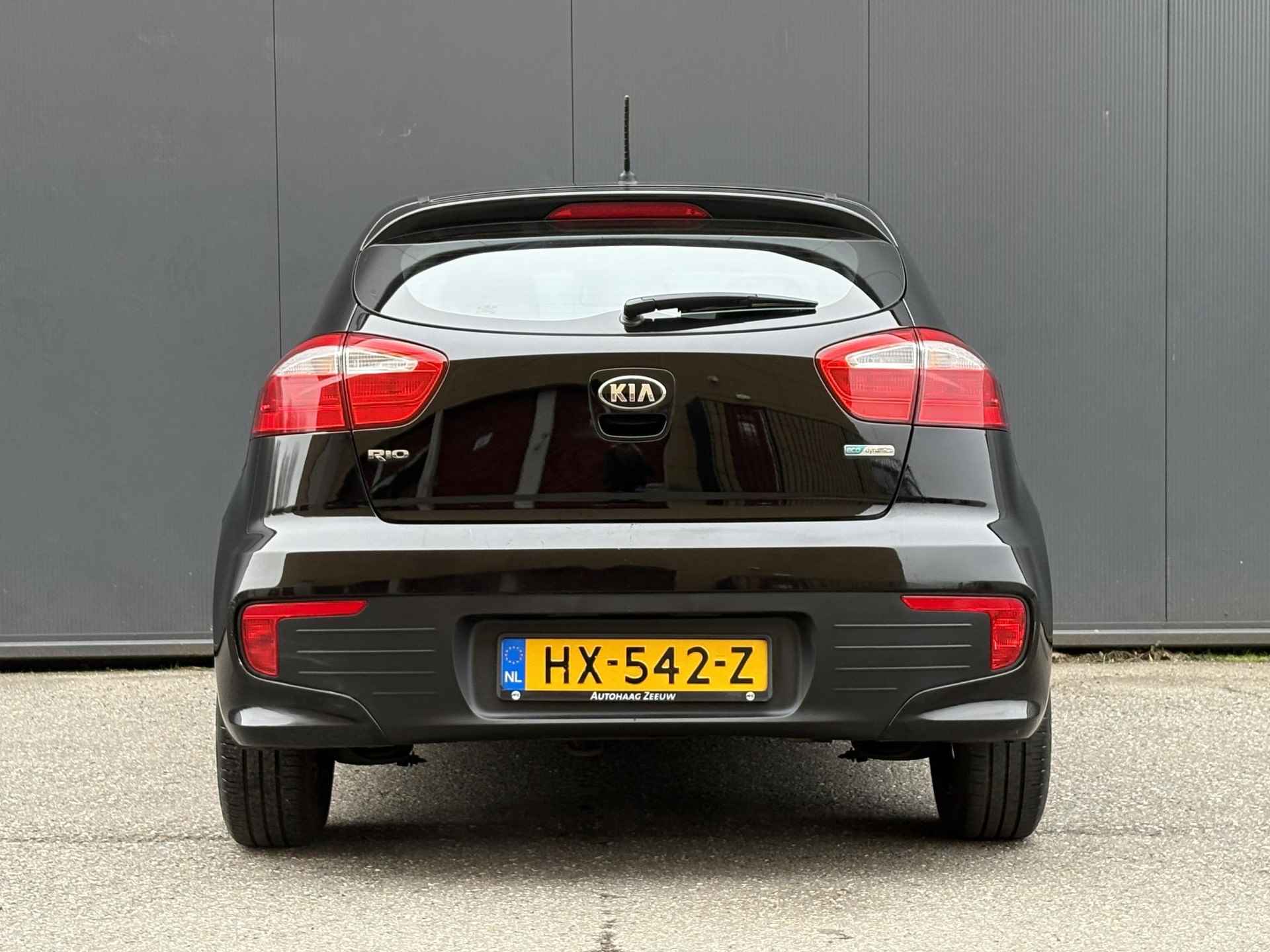 Kia Rio 1.2 ComfortLine Airco | Lichtmetalen velgen | Metallic lak | Bovag garantie | NAP - 6/31