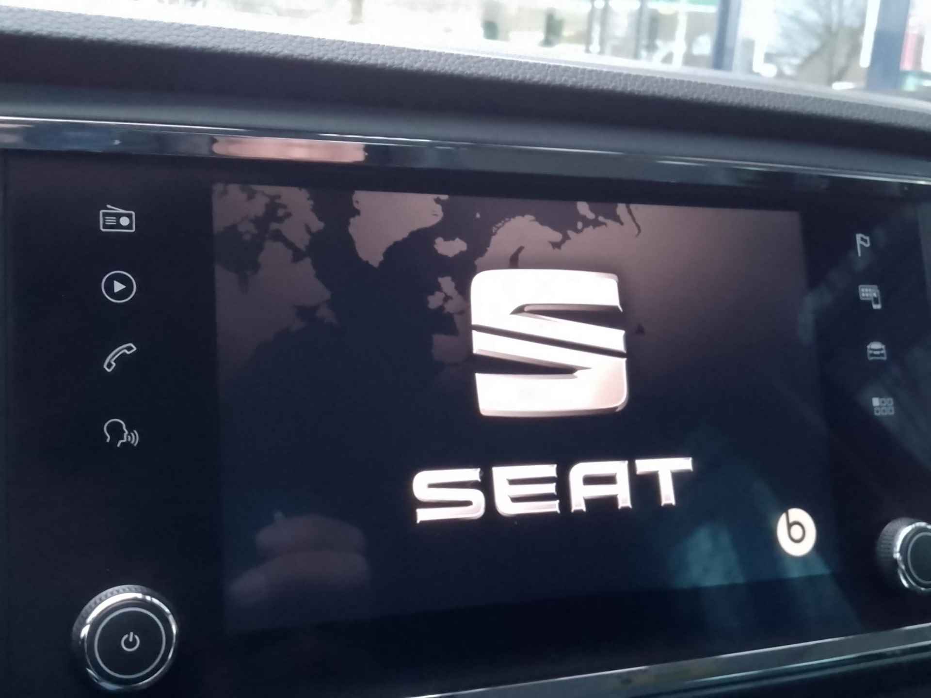 SEAT Ateca 1.5 TSI 150PK Style Business Intense | Navi | ECC | PDC + Camera | LM Velgen | Cruise Control - 17/27