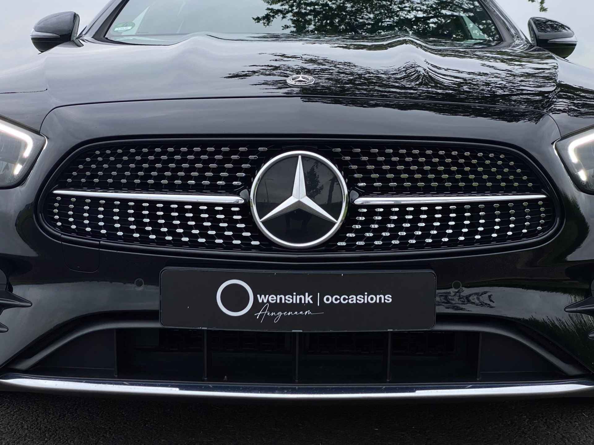 Mercedes-Benz E-klasse Estate 300 e AMG Line | Trekhaak wegklapbaar | Widescreen | Camera | PrivacyGlass | 18" Lichtmetalen velgen | Navigatie | Comfortstoelen | Stoelverwarming | Sfeerverlichting | Standkachel | LED | - 63/72
