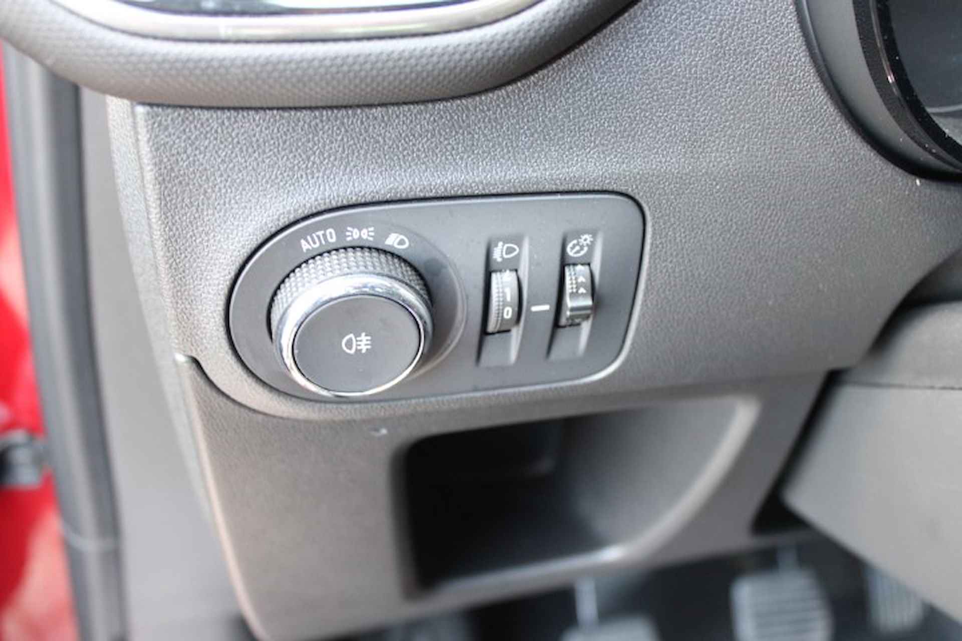 Opel Crossland  1.2 130pk Start/Stop Color Edition | Airconditioning Automatisch | Achteruitrij Camera | Stoelverwarming | - 17/44