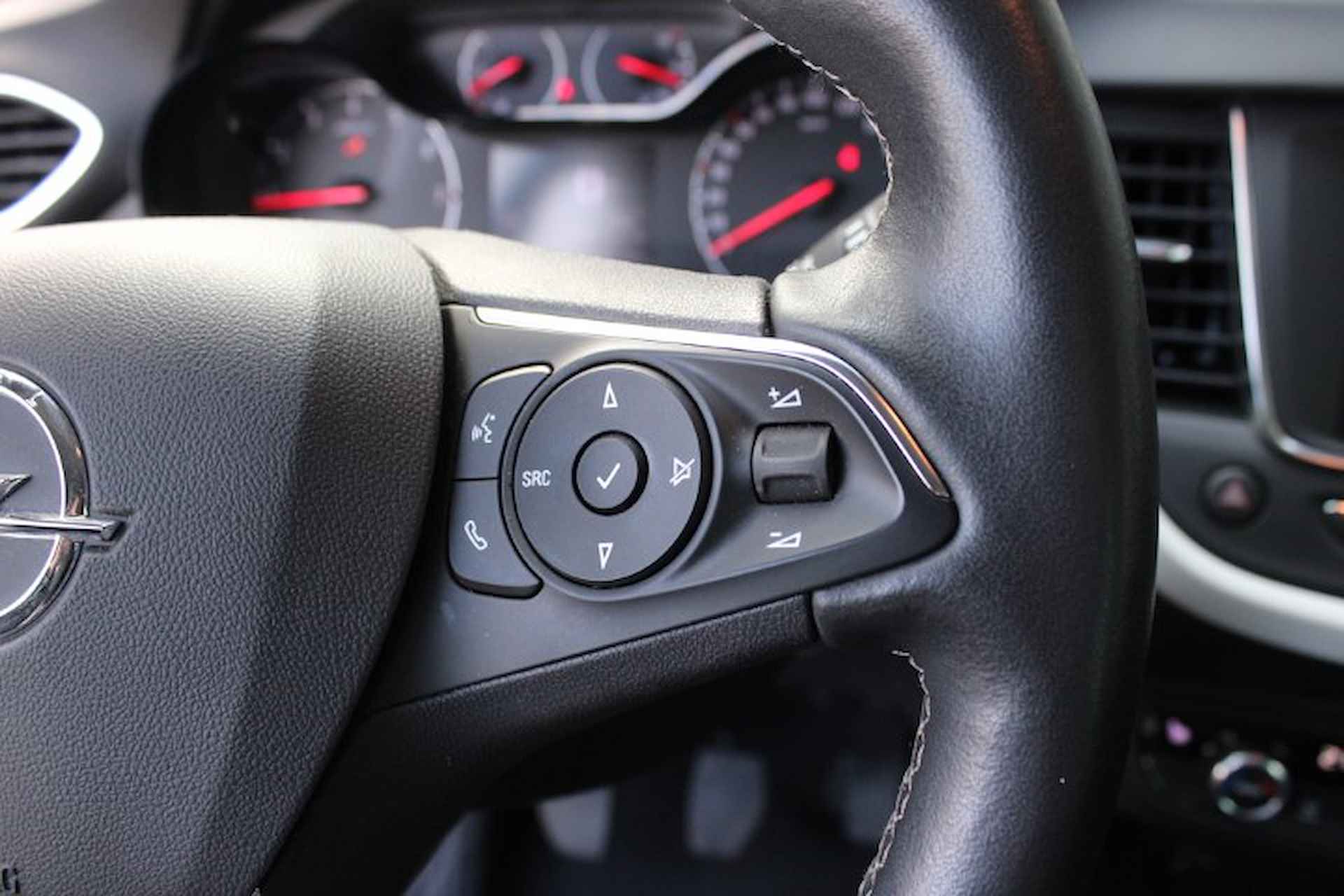 Opel Crossland  1.2 130pk Start/Stop Color Edition | Airconditioning Automatisch | Achteruitrij Camera | Stoelverwarming | - 19/44