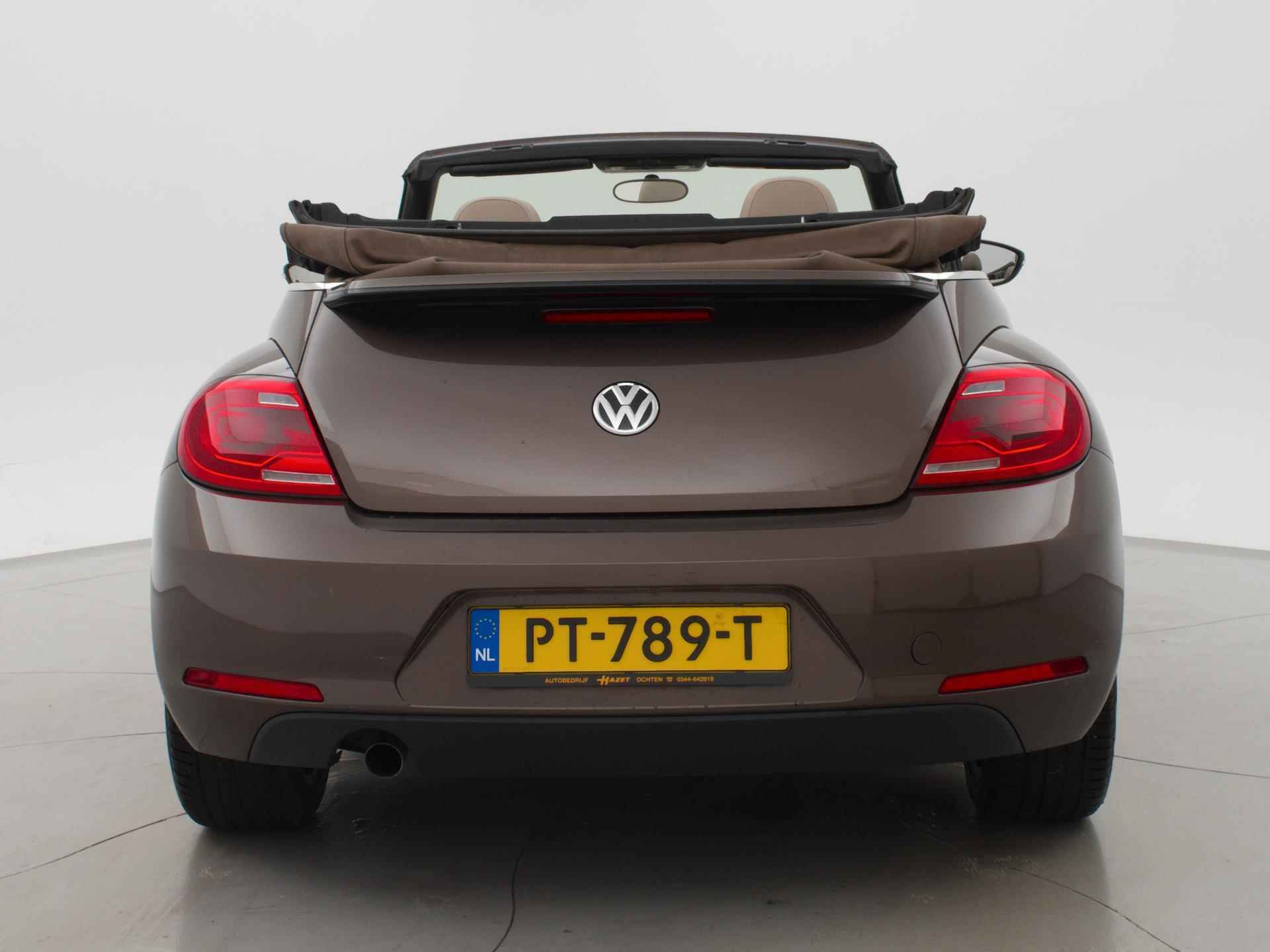 Volkswagen Beetle Cabriolet 1.6 TDI 70's EDITION + LEDER / STOELVERW. / CRUISE CONTROL - 9/43