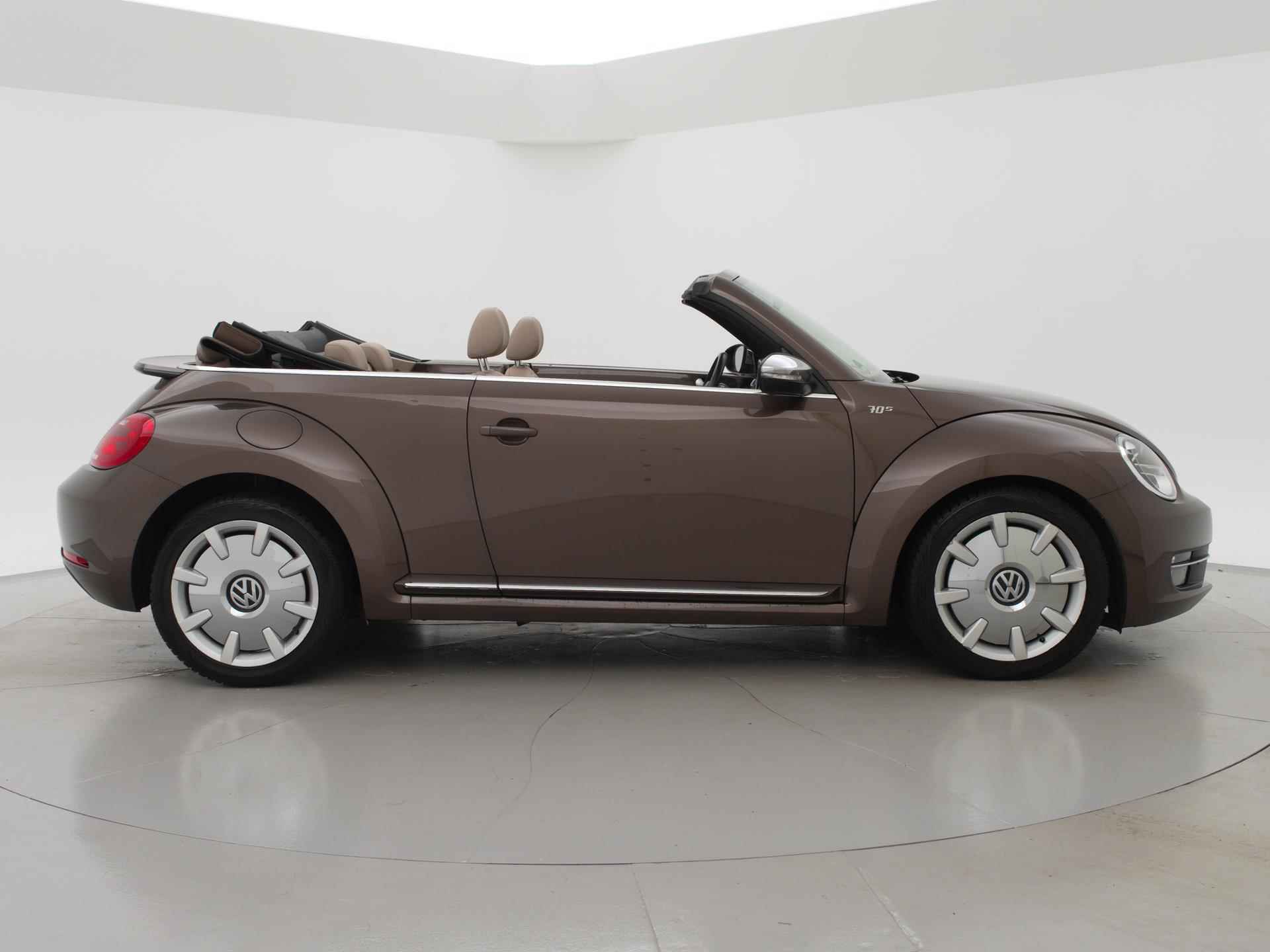 Volkswagen Beetle Cabriolet 1.6 TDI 70's EDITION + LEDER / STOELVERW. / CRUISE CONTROL - 13/43