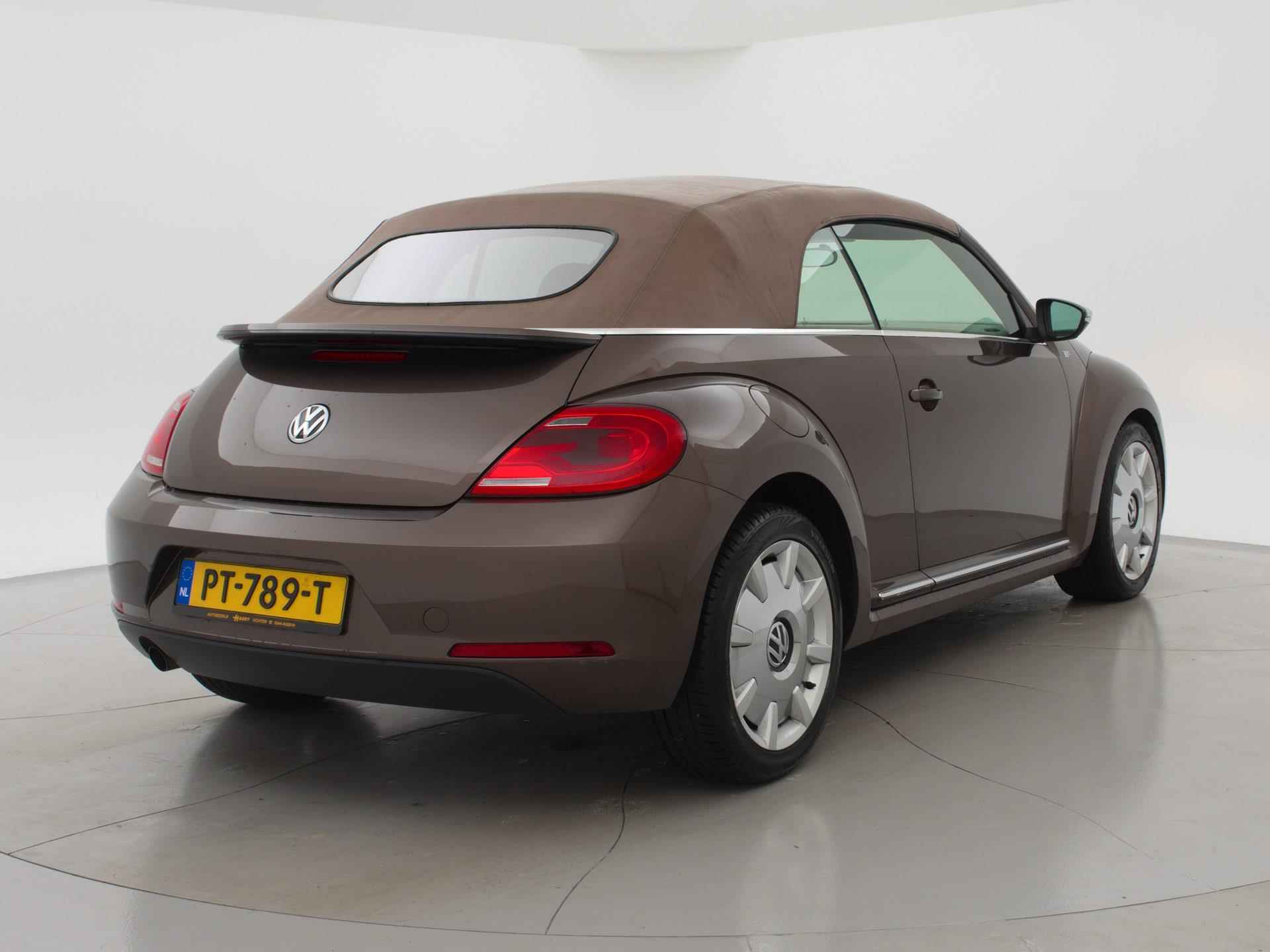 Volkswagen Beetle Cabriolet 1.6 TDI 70's EDITION + LEDER / STOELVERW. / CRUISE CONTROL - 35/43