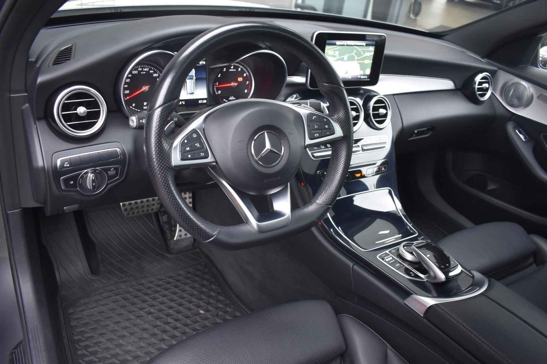 Mercedes-Benz C-klasse Estate 350 e Business Solution AMG / Pano / Burmester / Trekhaak / Dealer onderhouden - 3/37