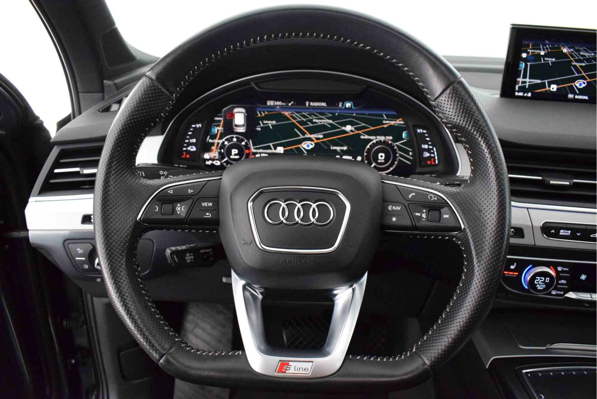 Audi Q7 3.0 TDI 374pk e-tron quattro S-Line Trekhaak Camera Luchtvering Bose Panoramadak Leder Virtual Cockpit Navigatie - 16/52
