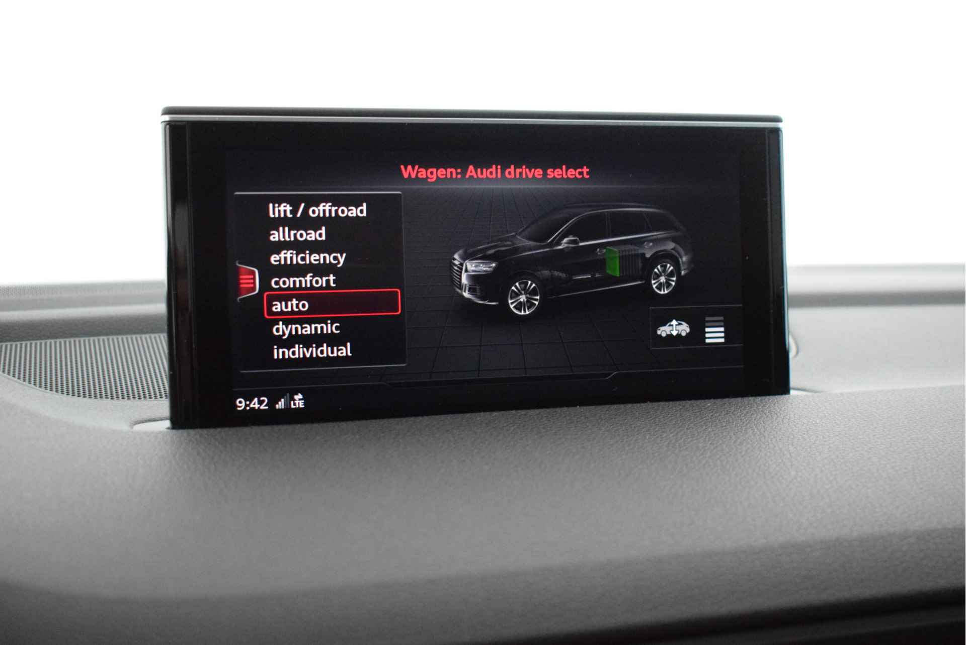 Audi Q7 3.0 TDI 374pk e-tron quattro S-Line Trekhaak Camera Luchtvering Bose Panoramadak Leder Virtual Cockpit Navigatie - 29/52