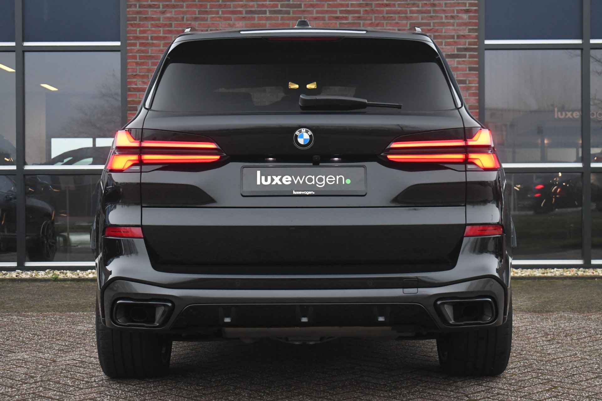 BMW X5 xDrive30d M-Sport Pano Trekh ACC Massage Standk H/K 22inch 360 - 8/109