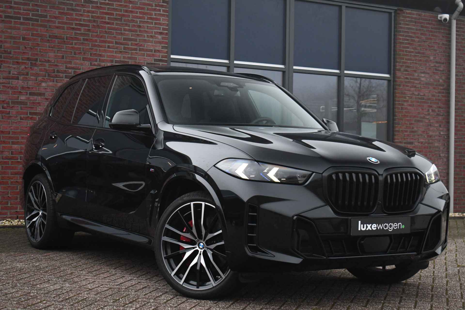 BMW X5 xDrive30d M-Sport Pano Trekh ACC Massage Standk H/K 22inch 360 - 19/109