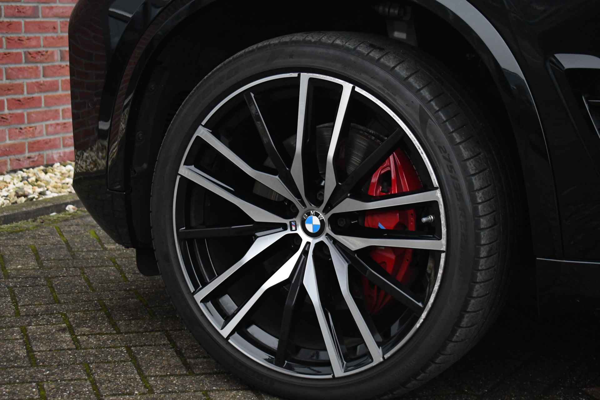 BMW X5 xDrive30d M-Sport Pano Trekh ACC Massage Standk H/K 22inch 360 - 88/109