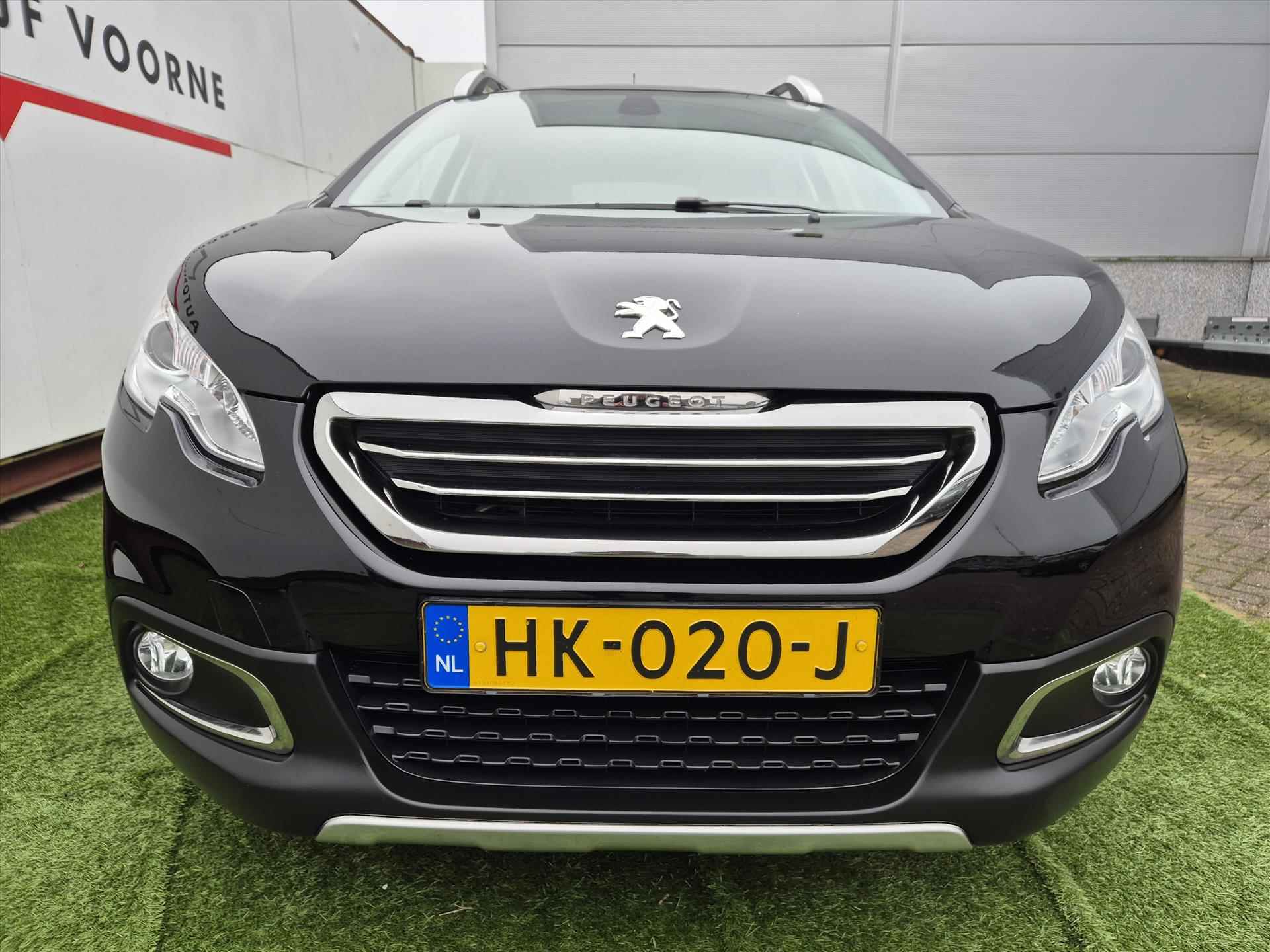 PEUGEOT 2008 1.2 PureTech 110pk  Allure - 2/35