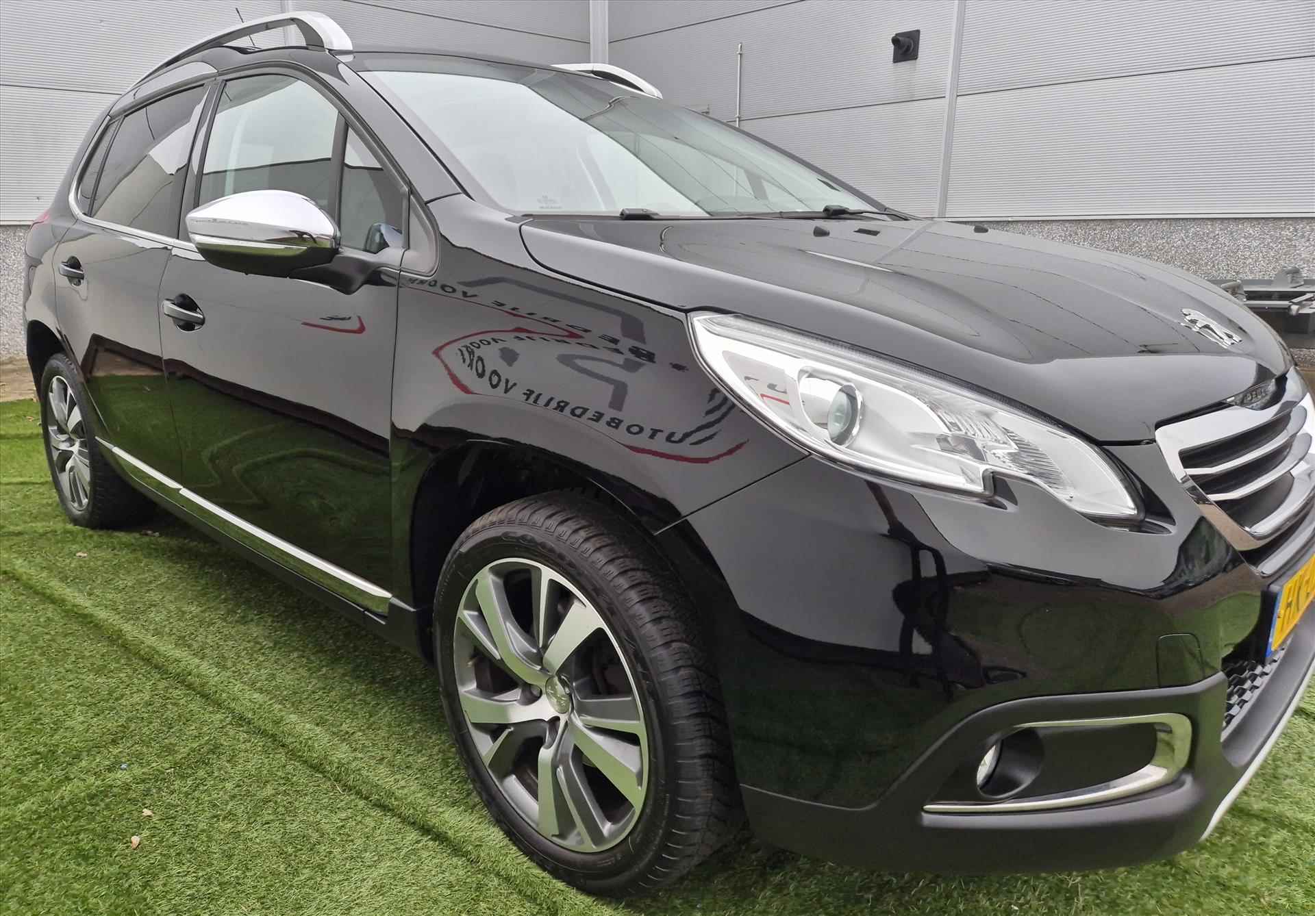 PEUGEOT 2008 1.2 PureTech 110pk  Allure - 22/35